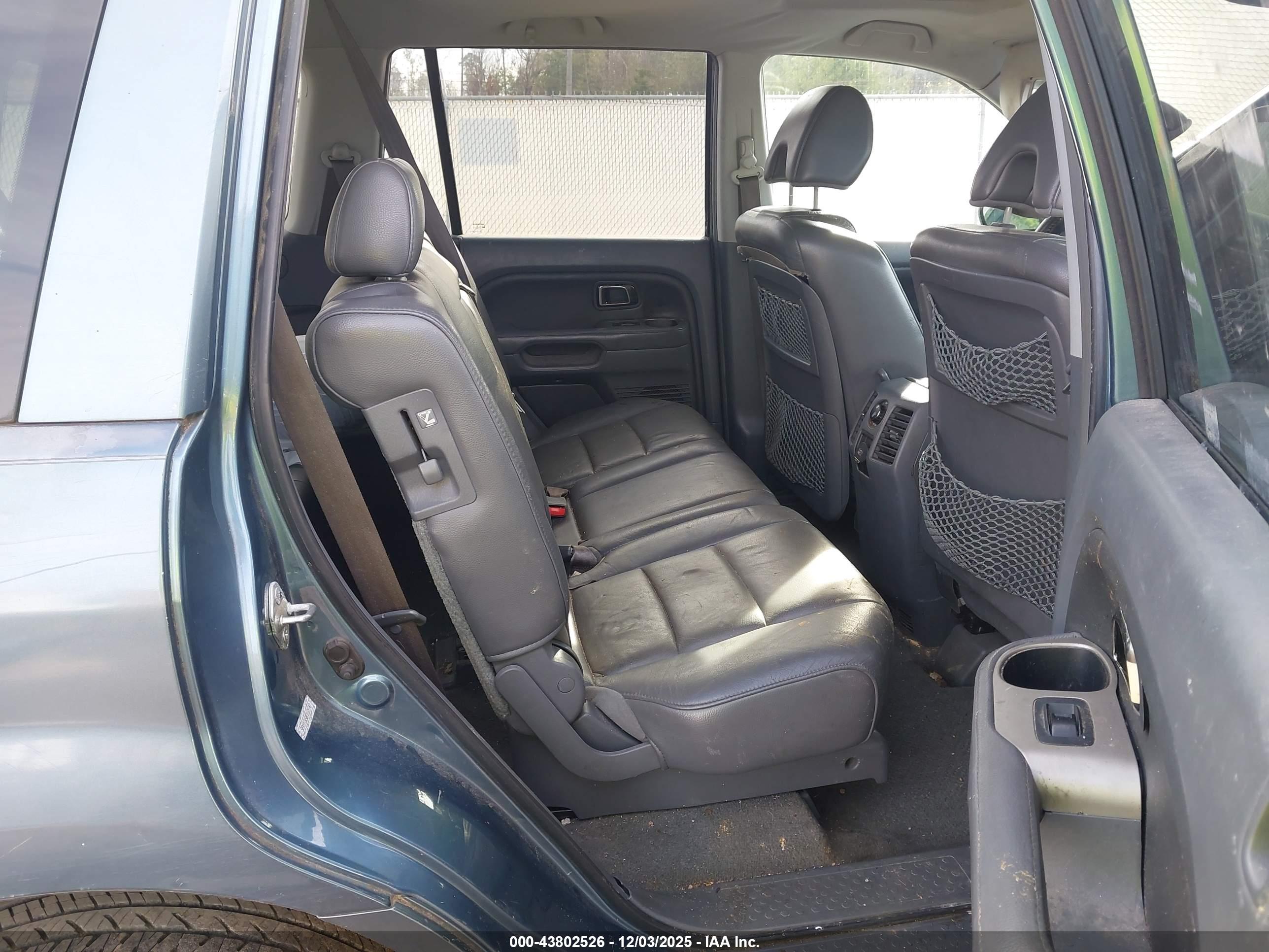 HONDA PILOT image 8
