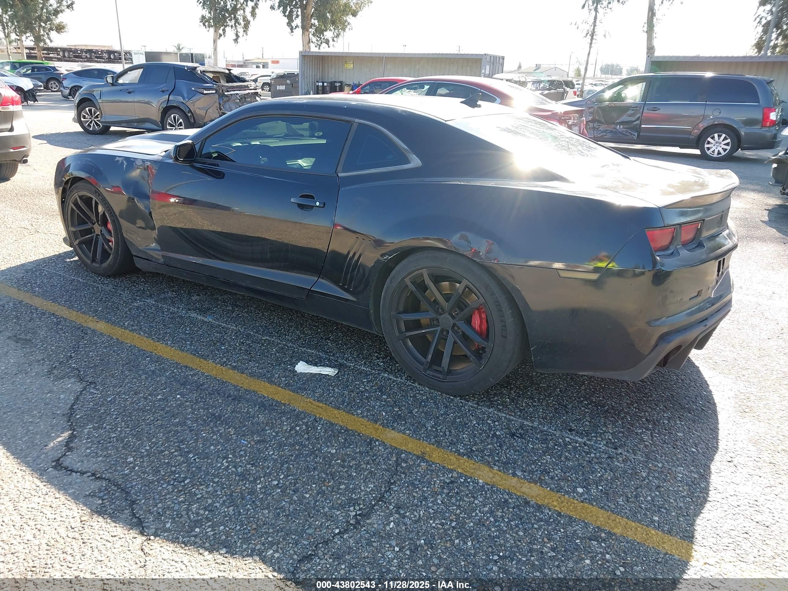 CHEVROLET CAMARO image 3