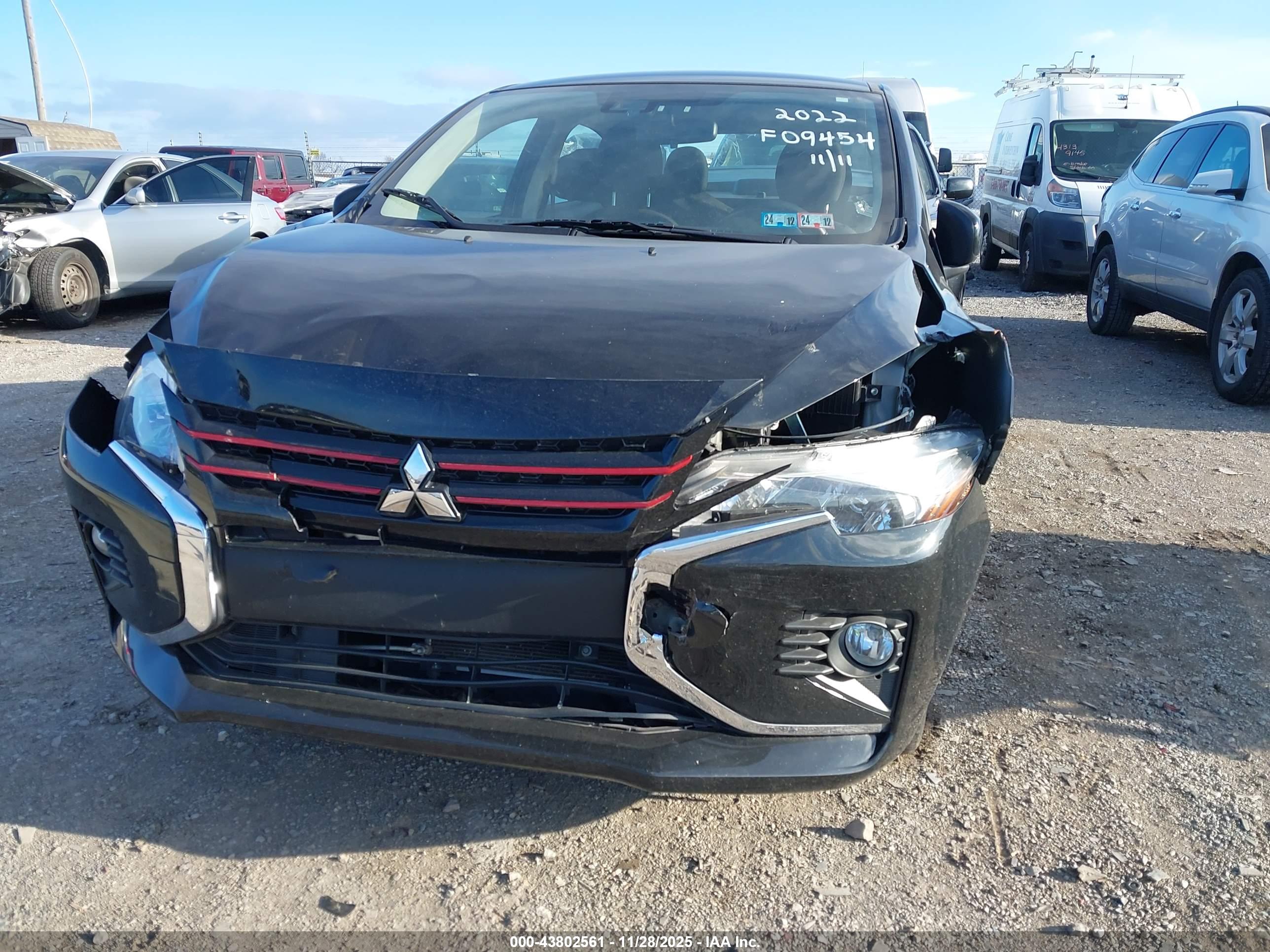 MITSUBISHI MIRAGE image 6