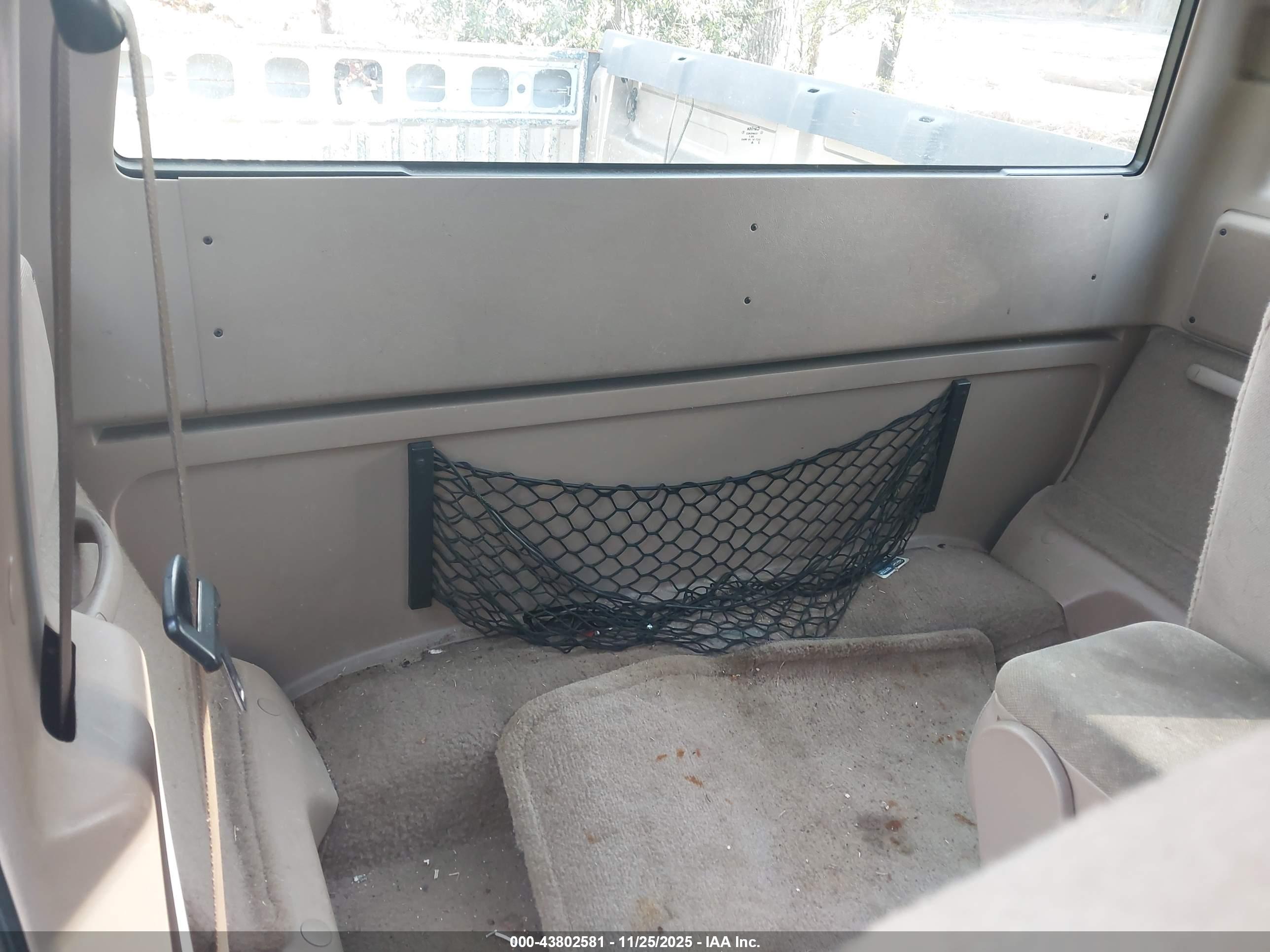 FORD RANGER image 8