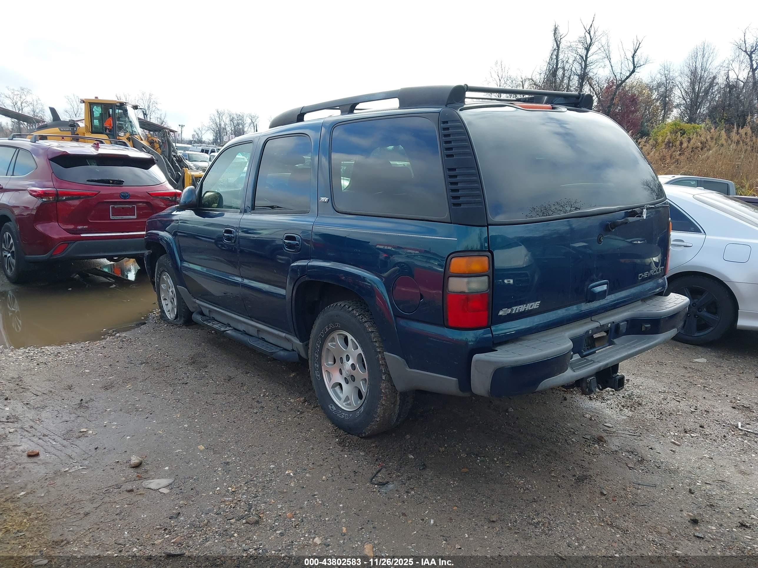 CHEVROLET TAHOE image 3