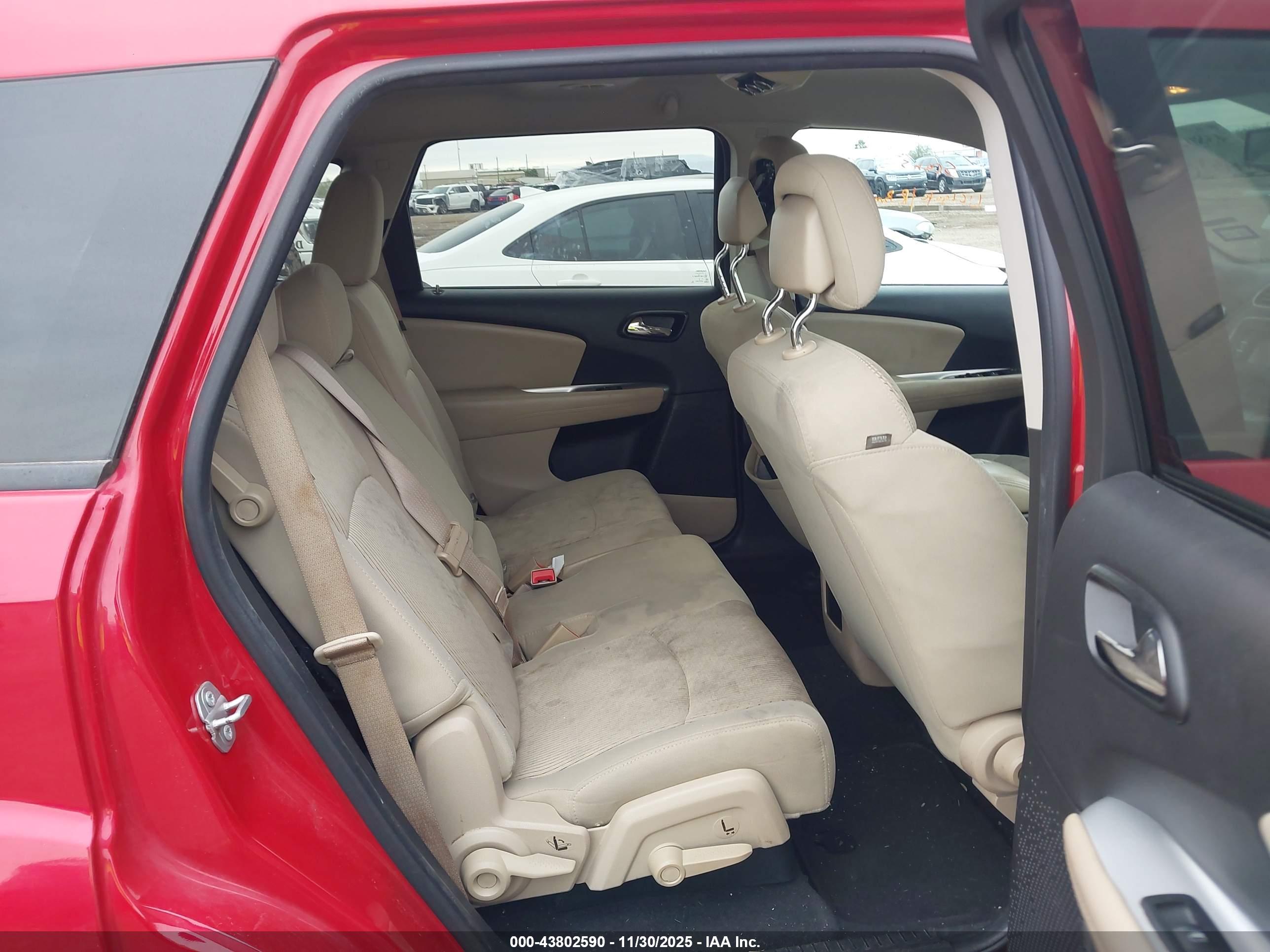 DODGE JOURNEY image 8