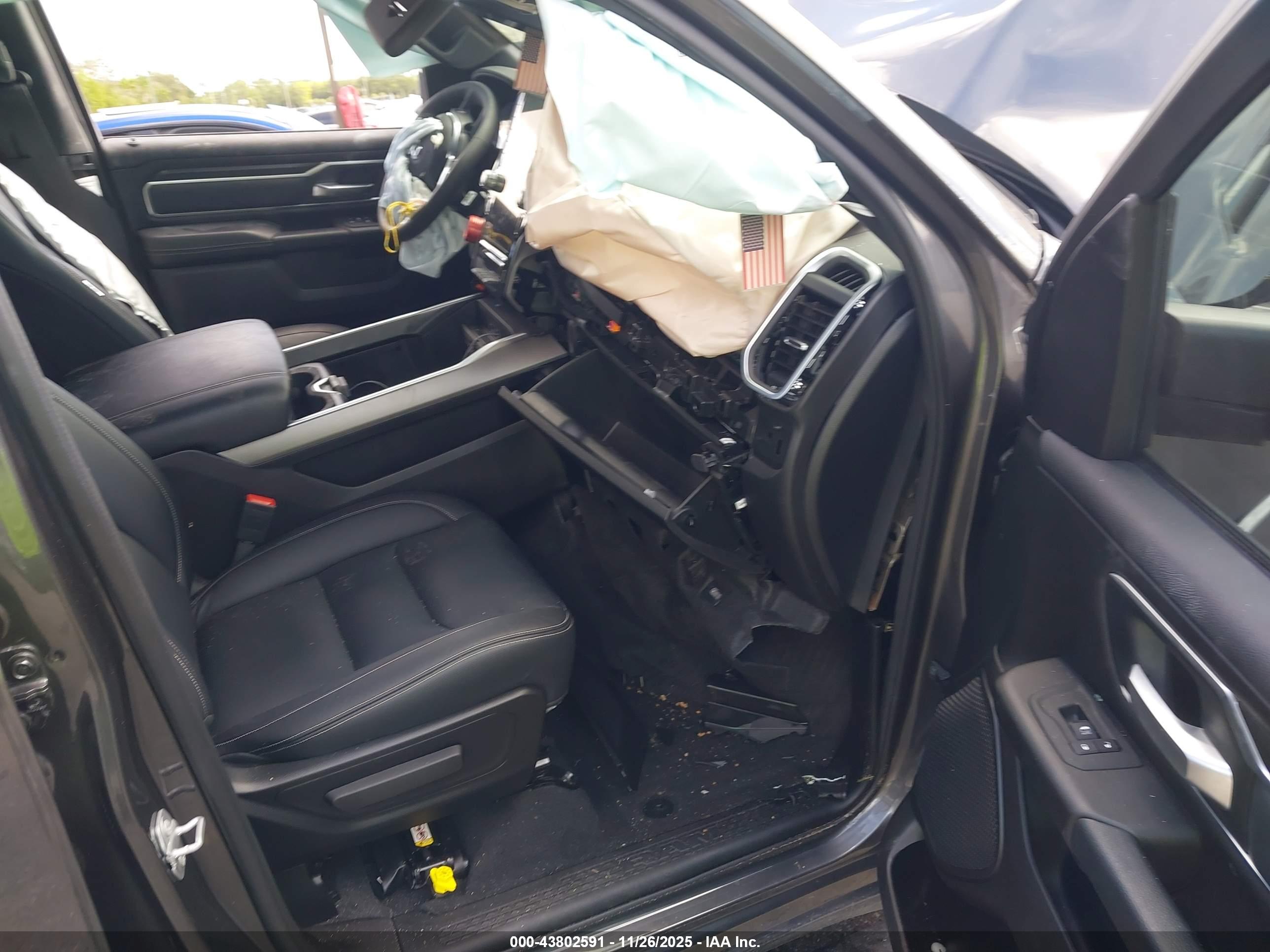 RAM 1500 image 5
