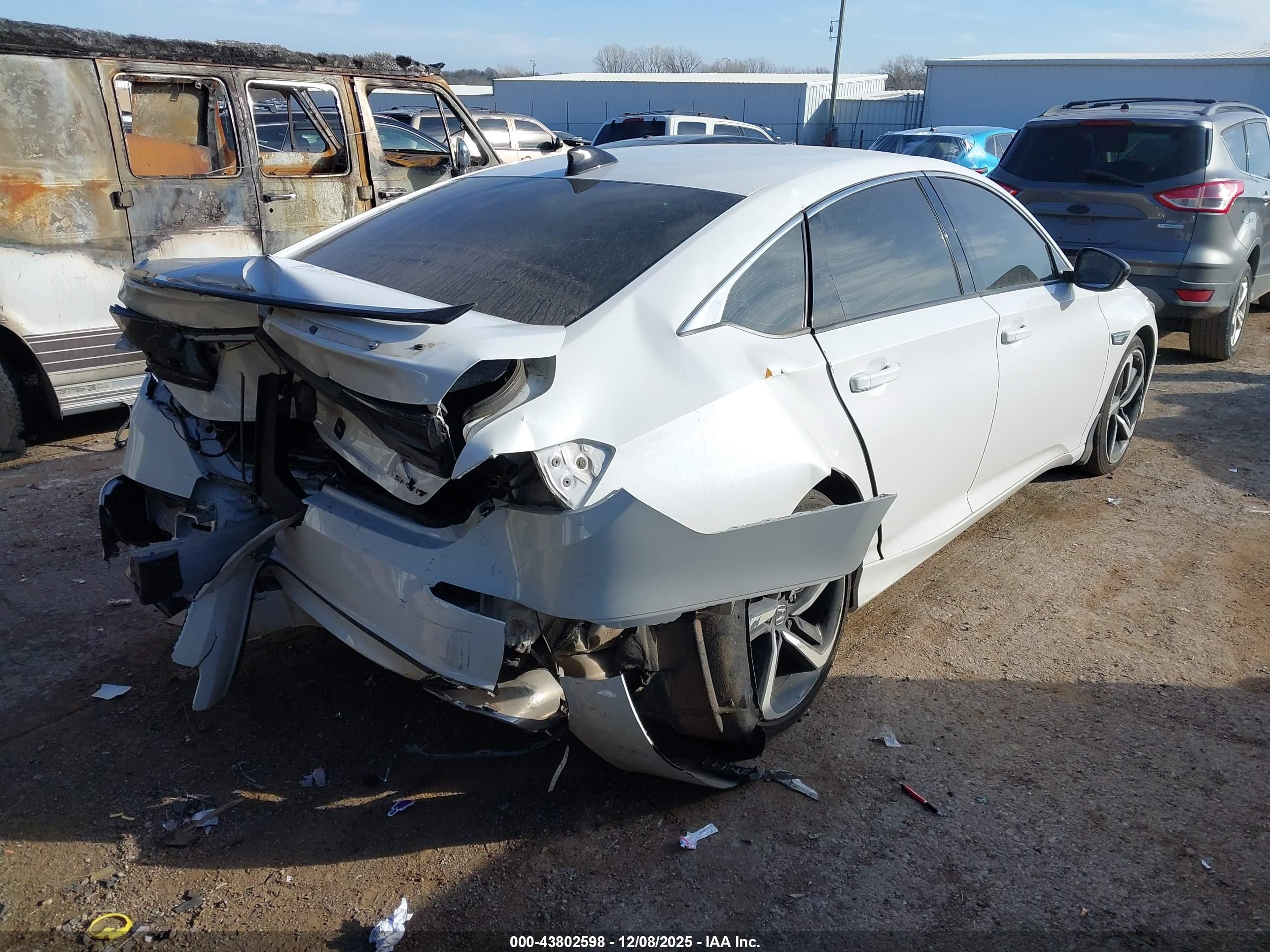 HONDA ACCORD image 4