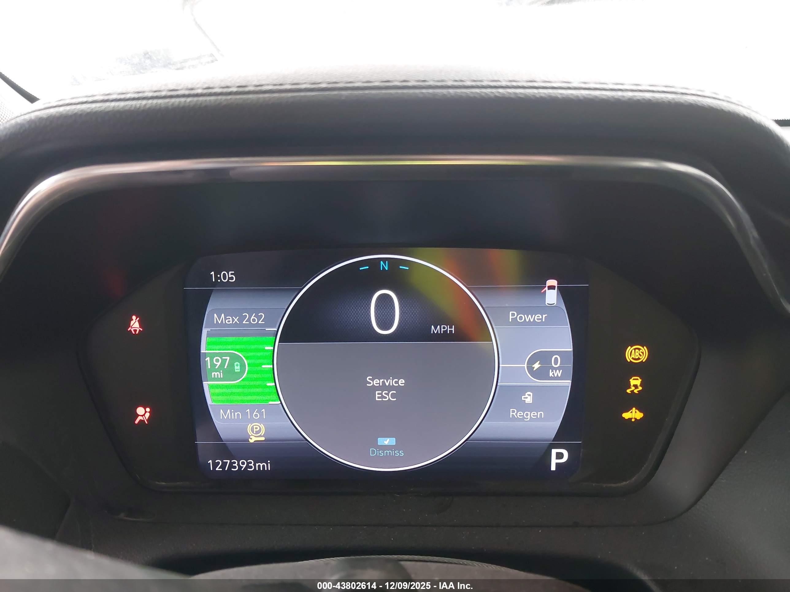 CHEVROLET BOLT image 7