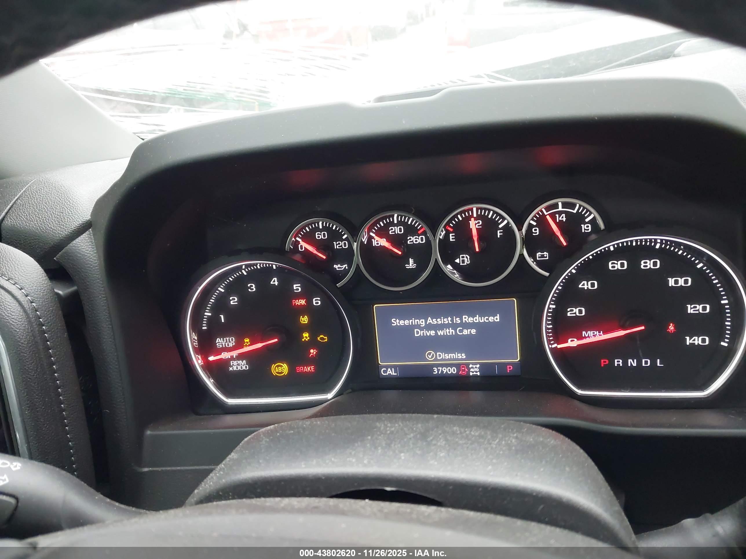 CHEVROLET SILVERADO image 7