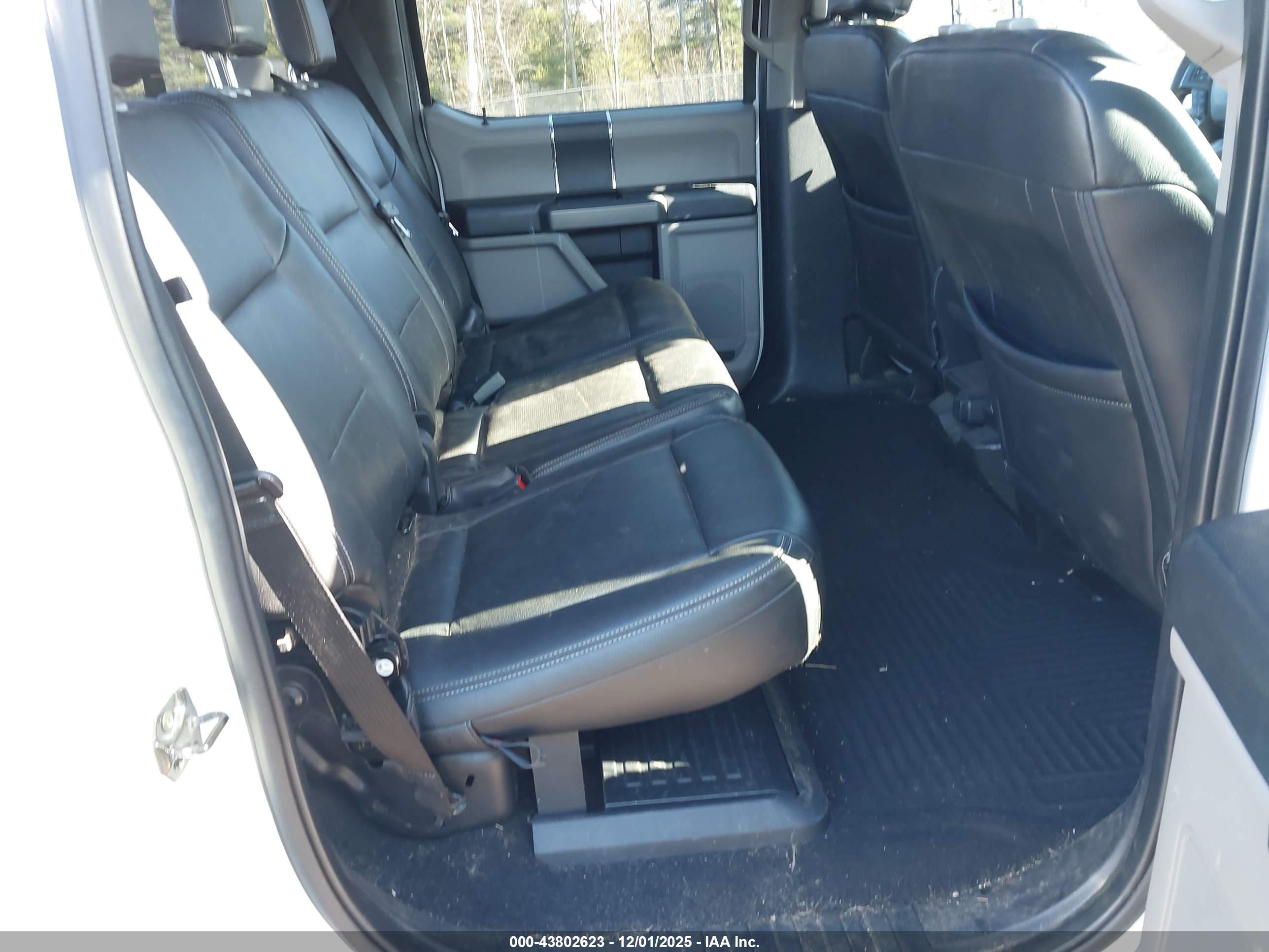 FORD F-250 image 8