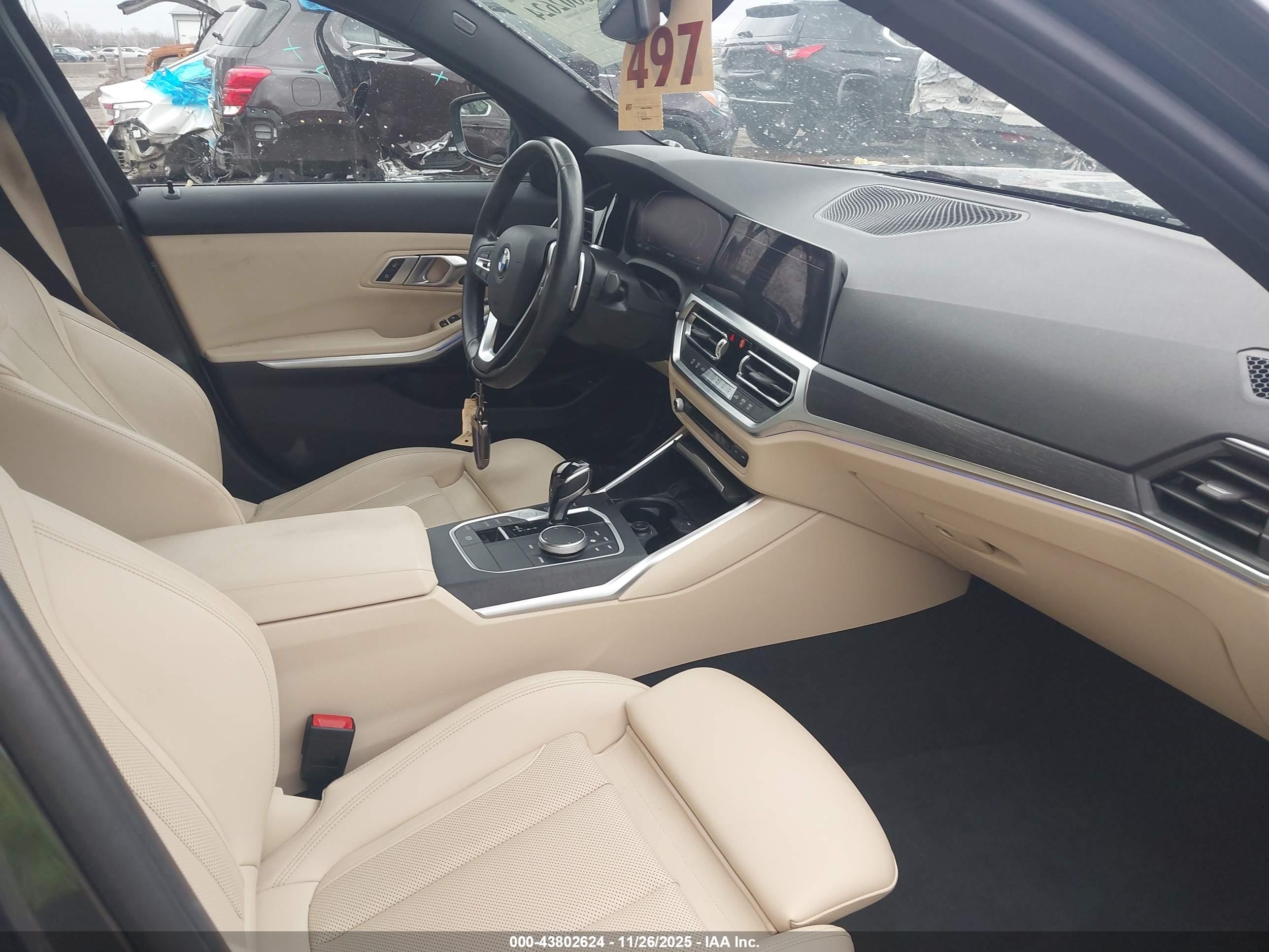 BMW 330I image 5