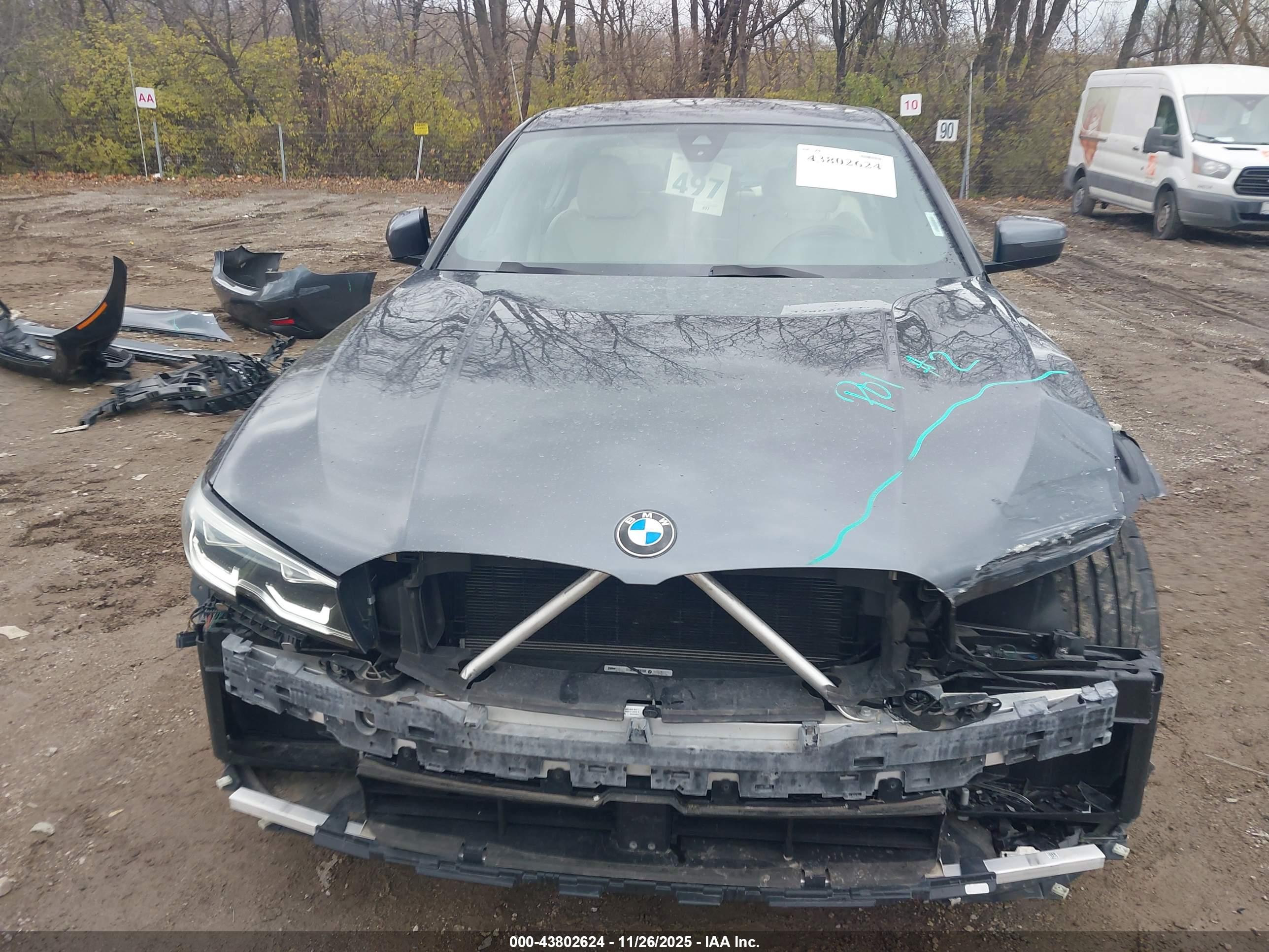 BMW 330I image 6