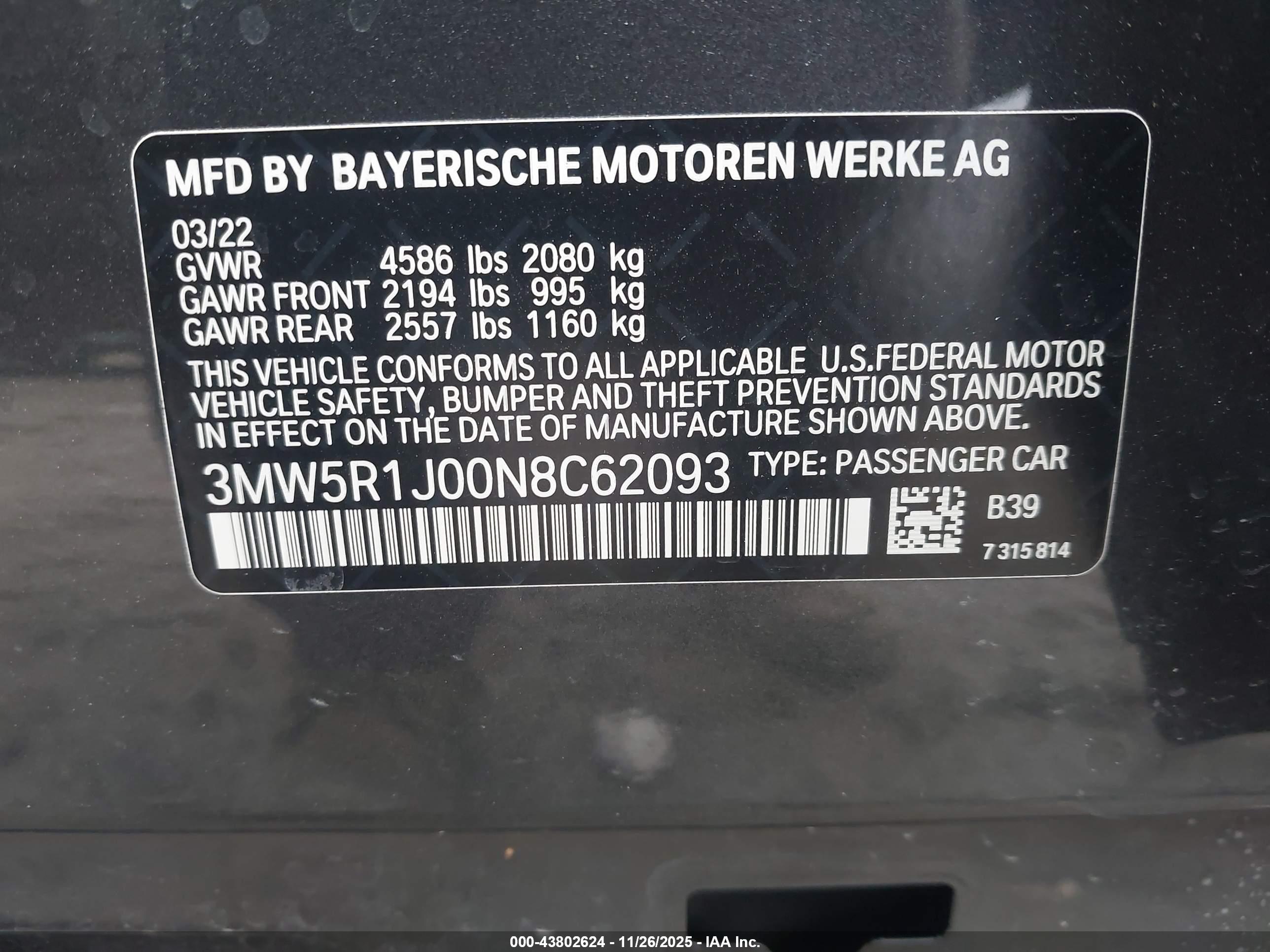 BMW 330I image 9