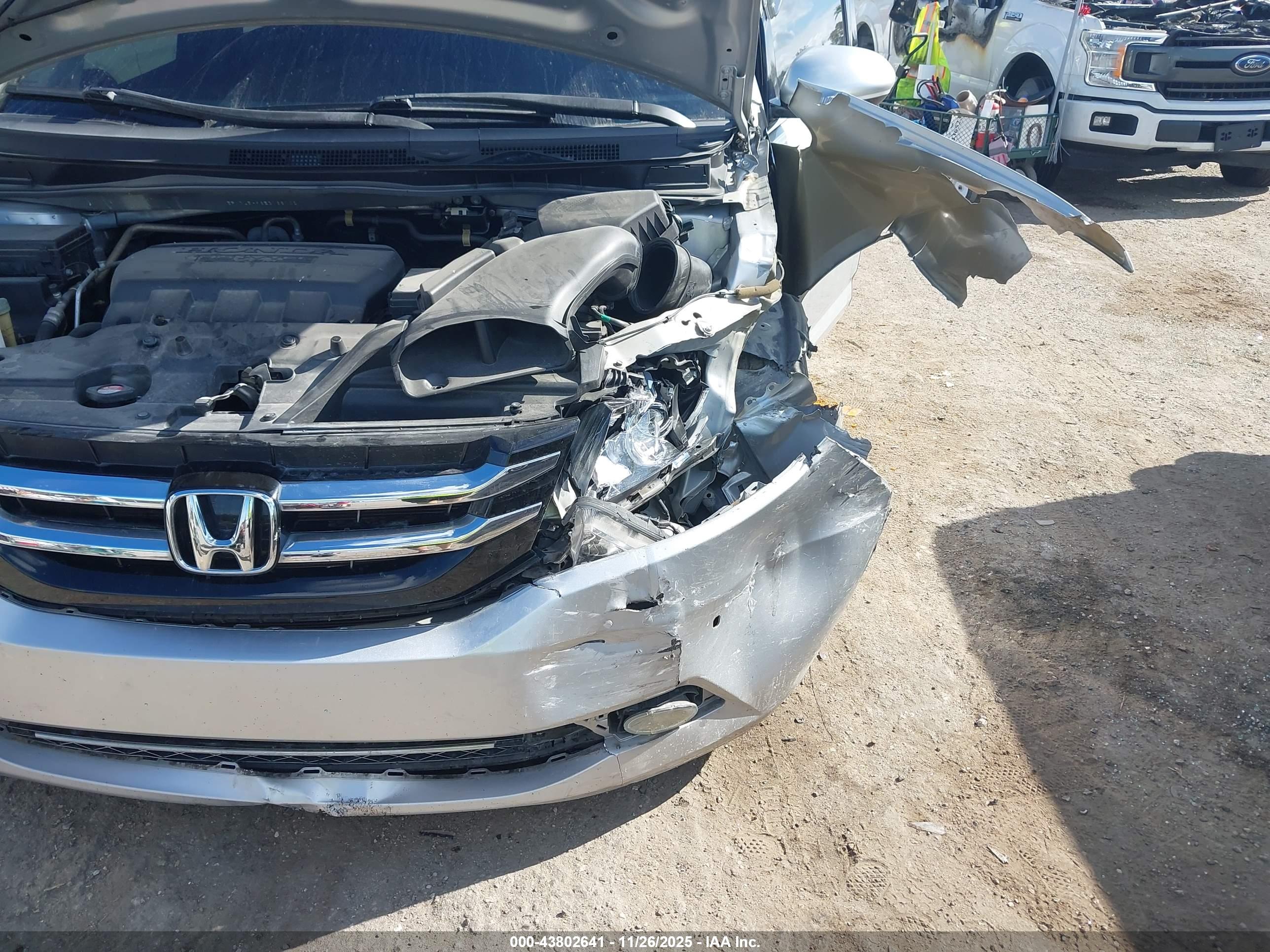 HONDA ODYSSEY image 6