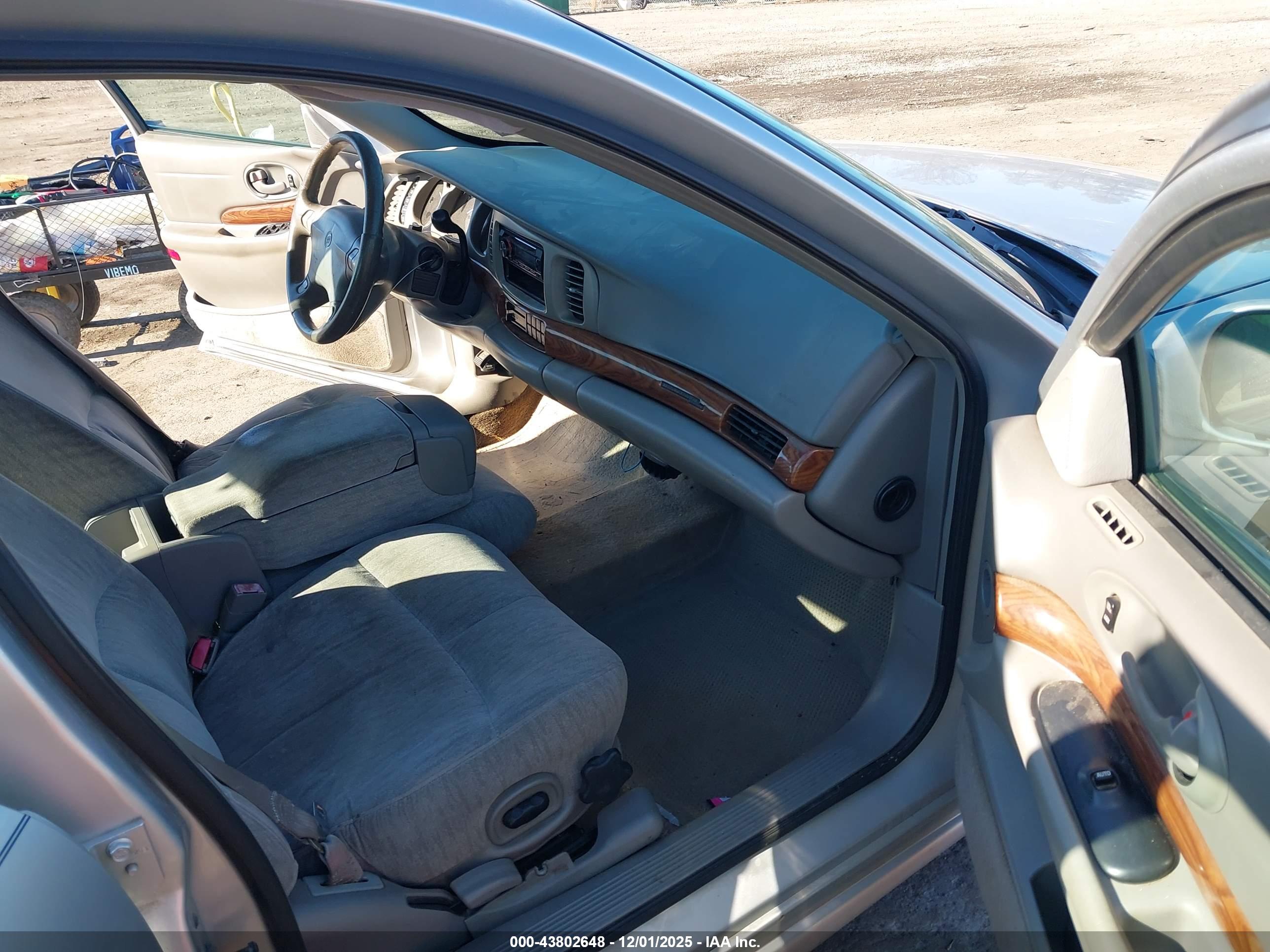 BUICK LESABRE image 5