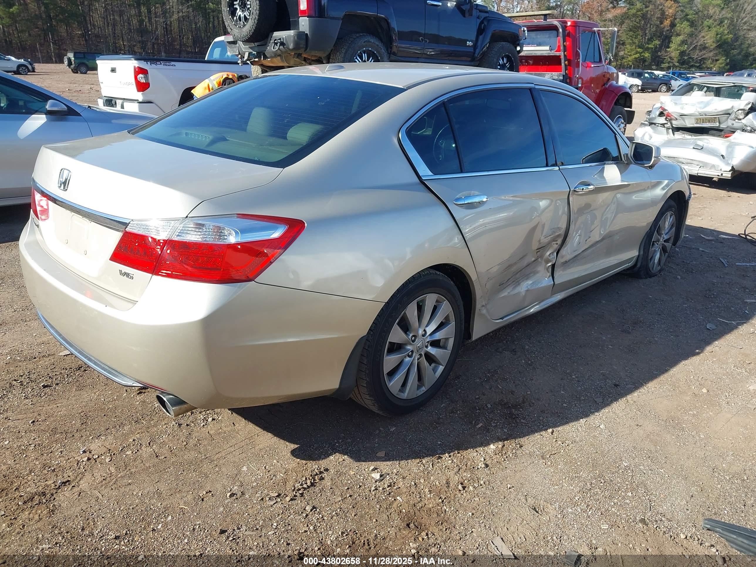 HONDA ACCORD image 4