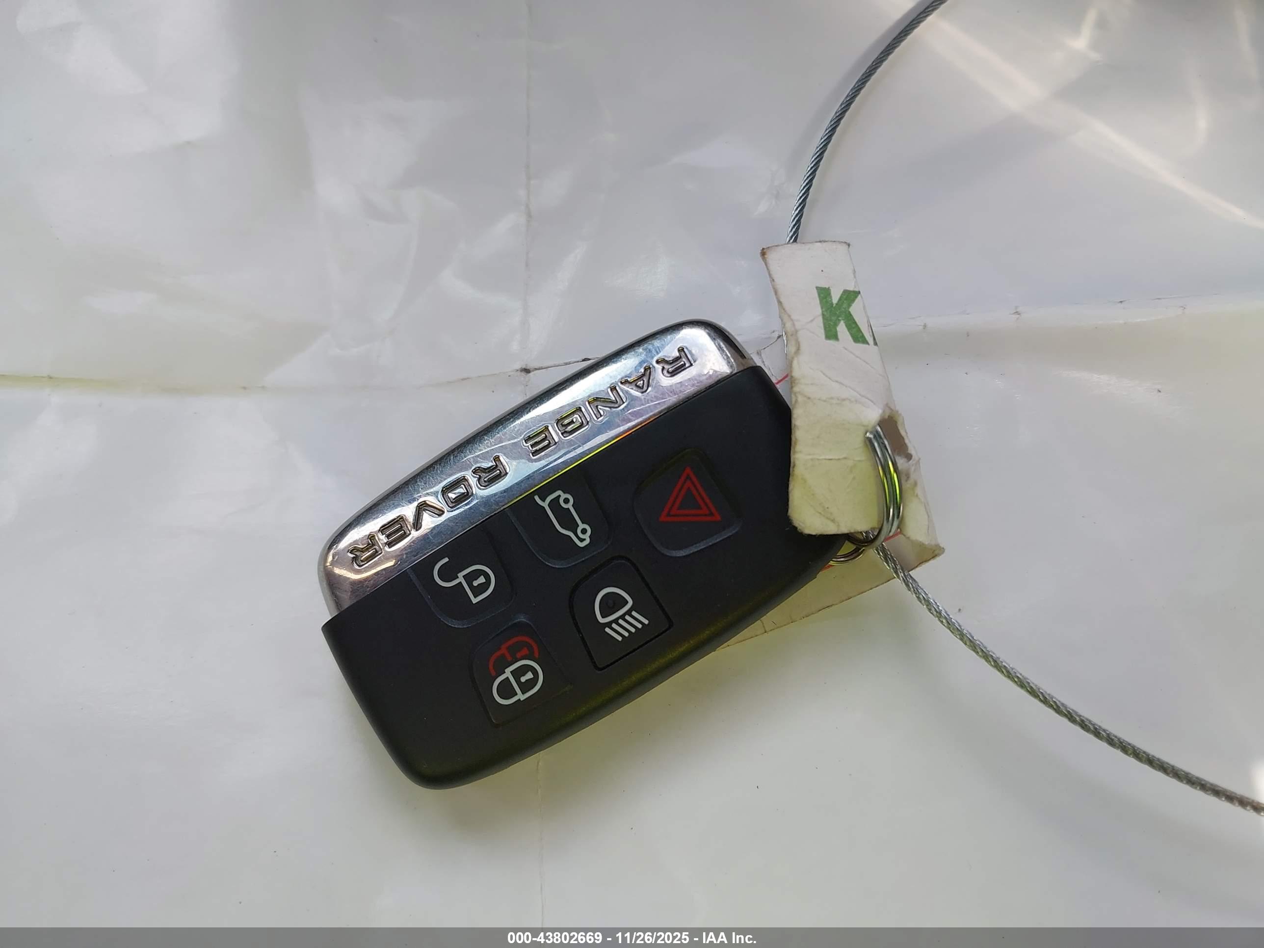 LAND ROVER image 11