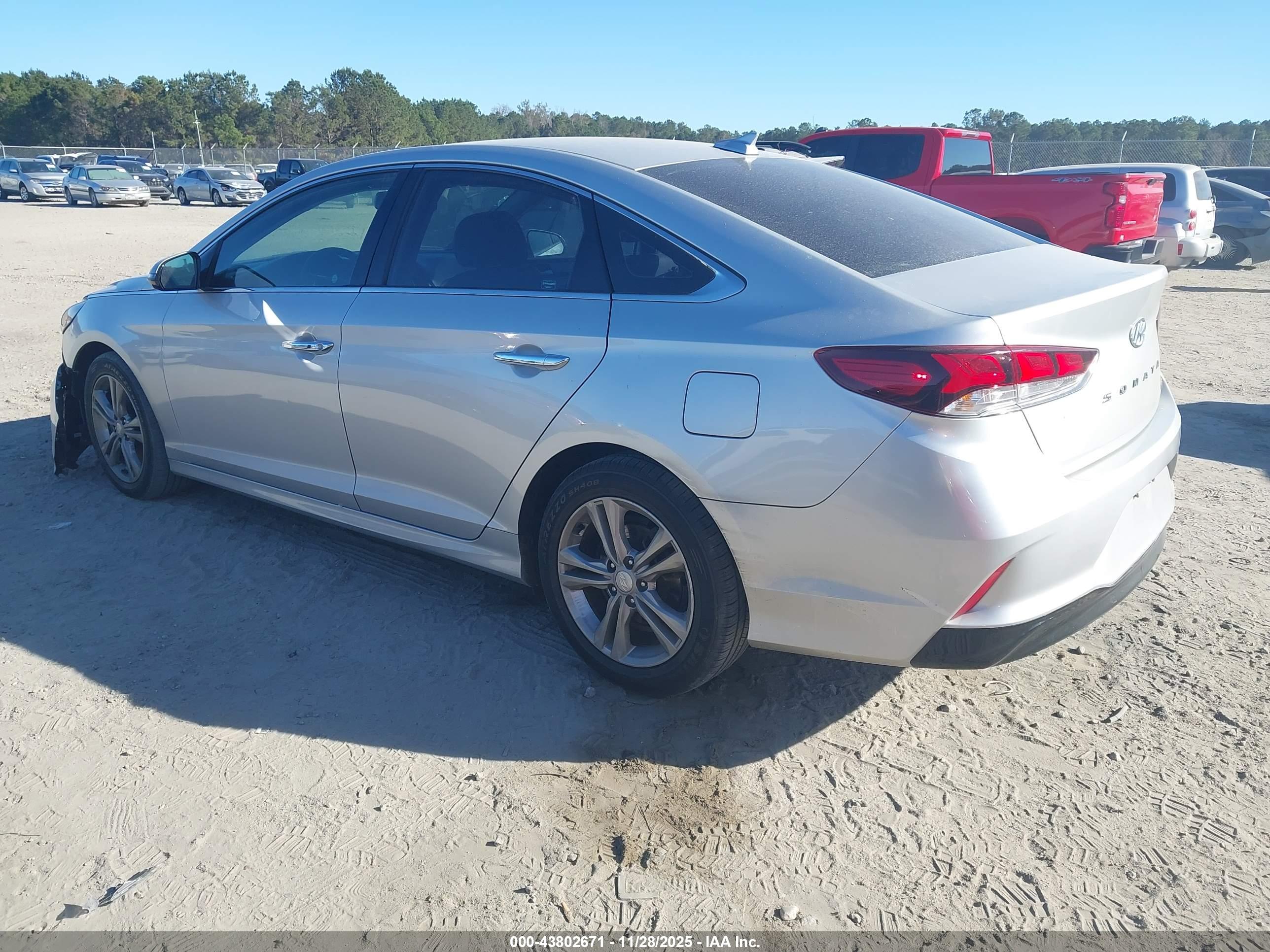 HYUNDAI SONATA image 3