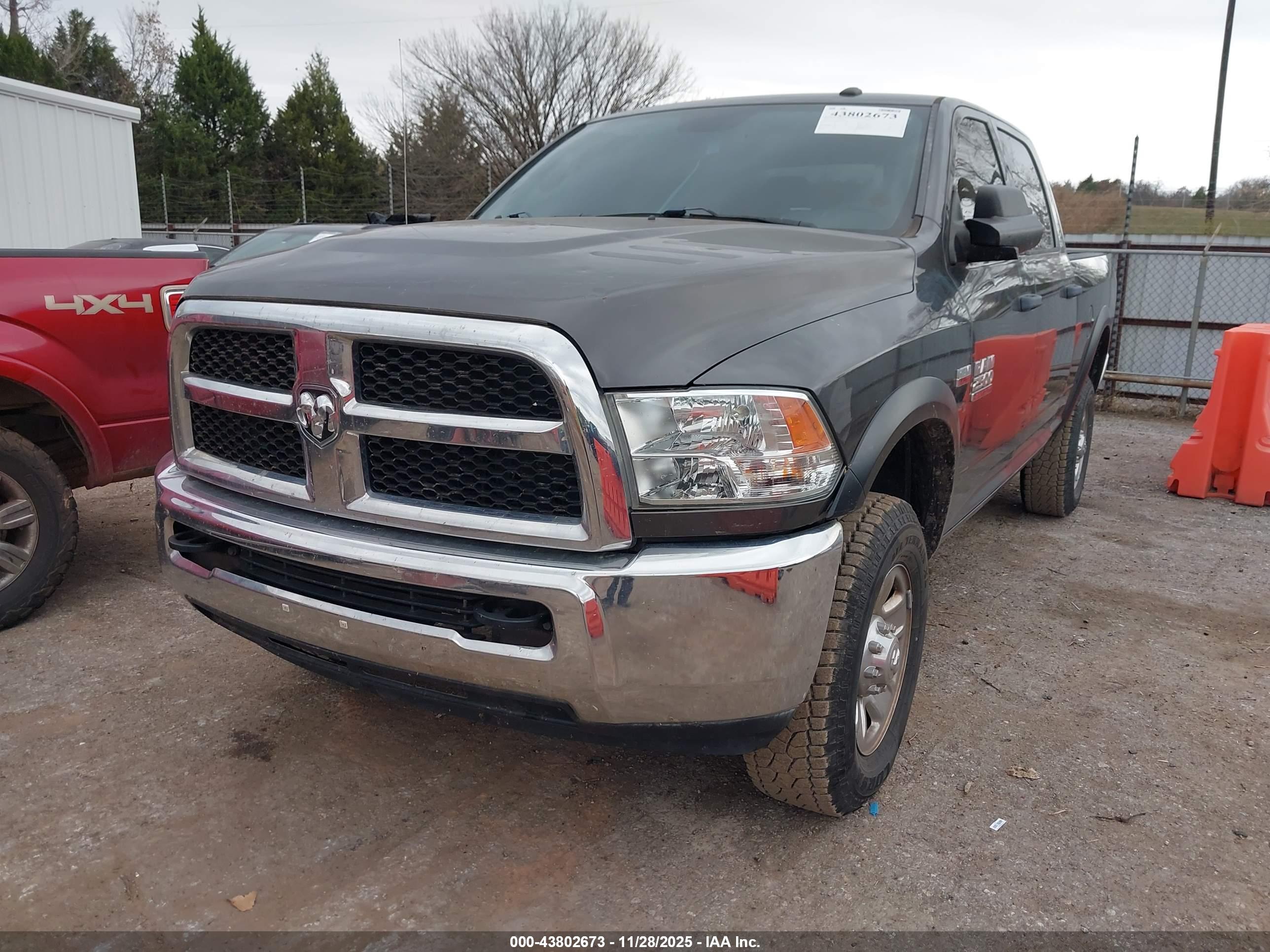 RAM 2500 image 2
