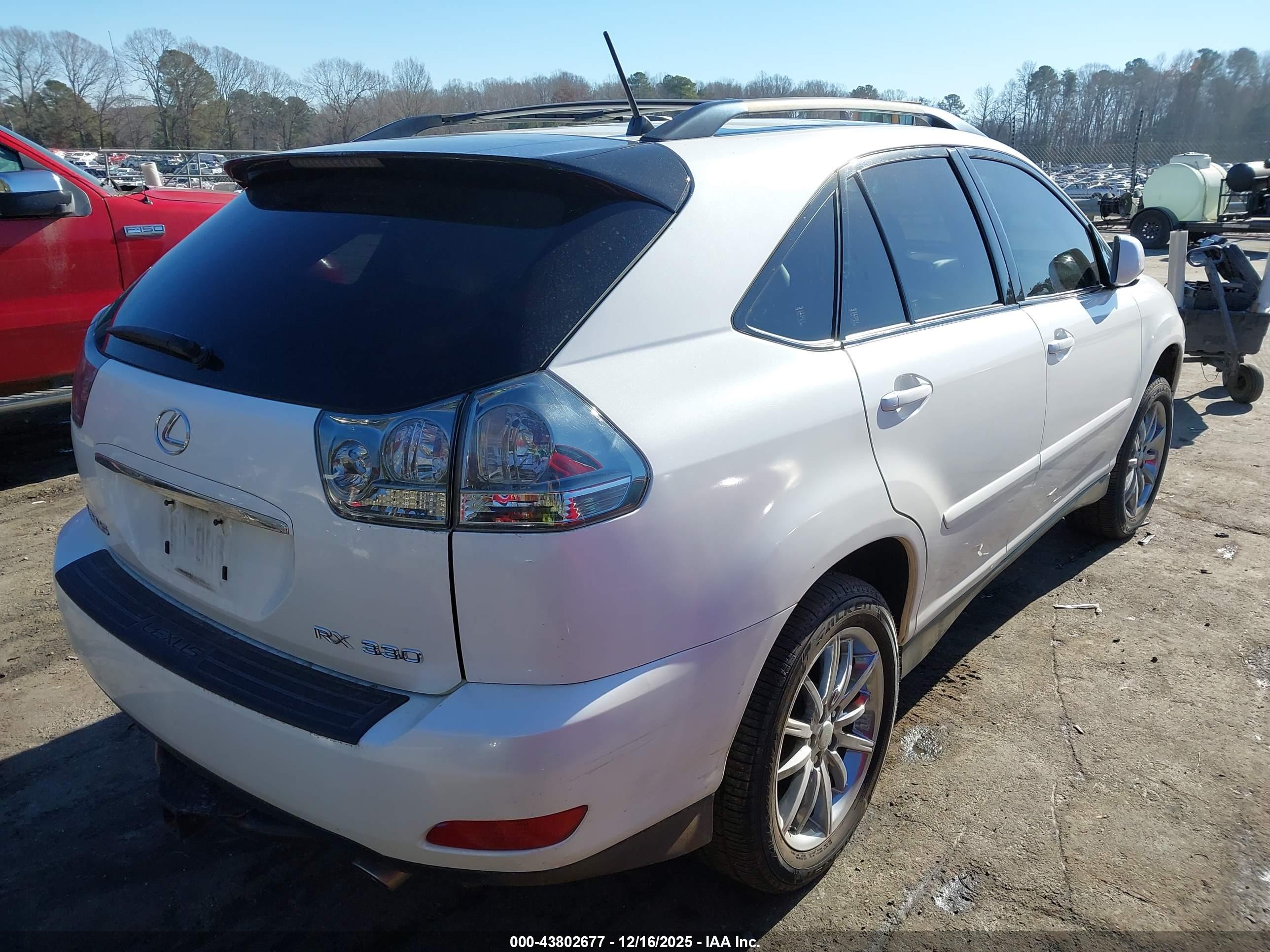 LEXUS RX image 4