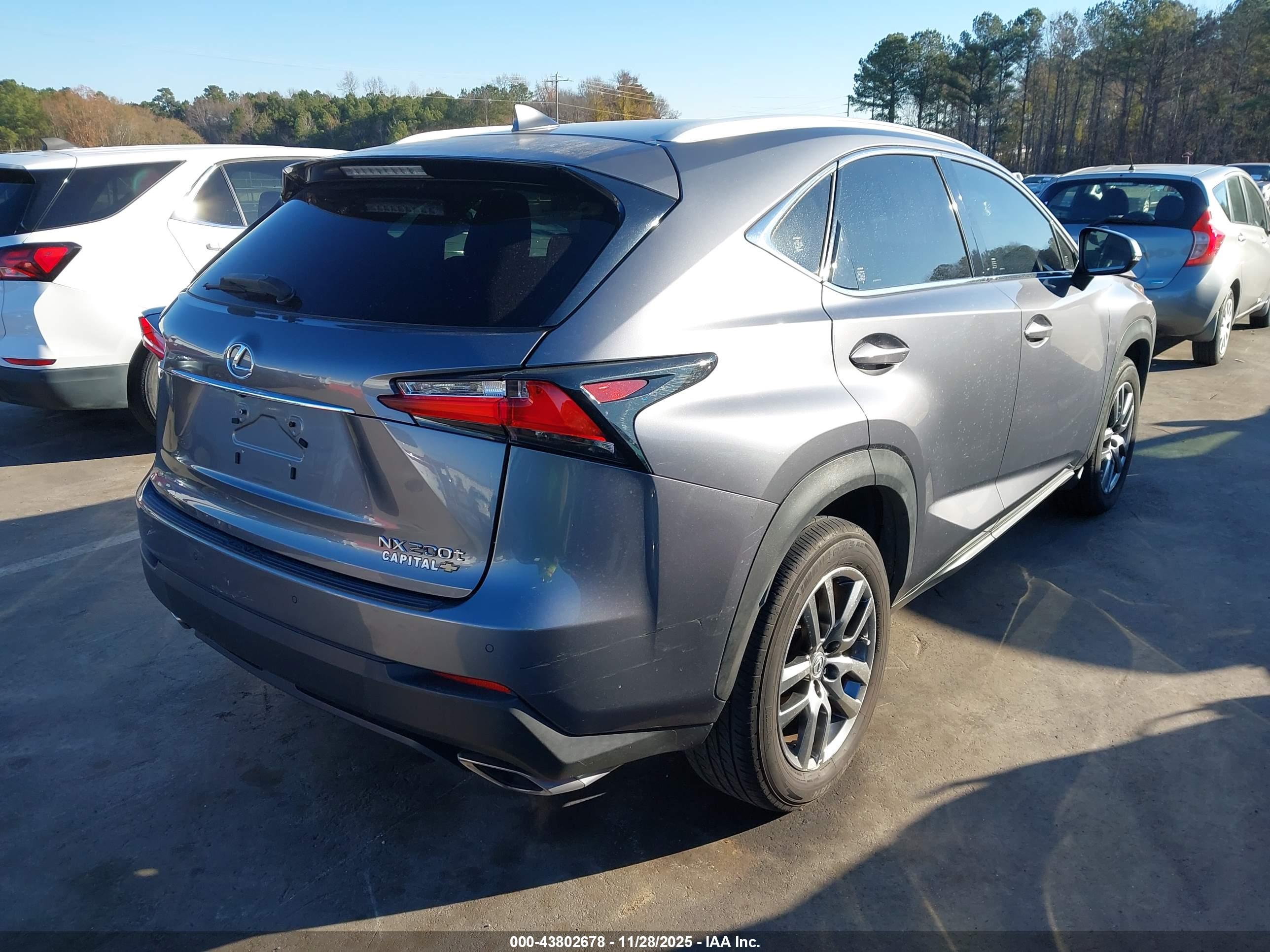 LEXUS NX image 4