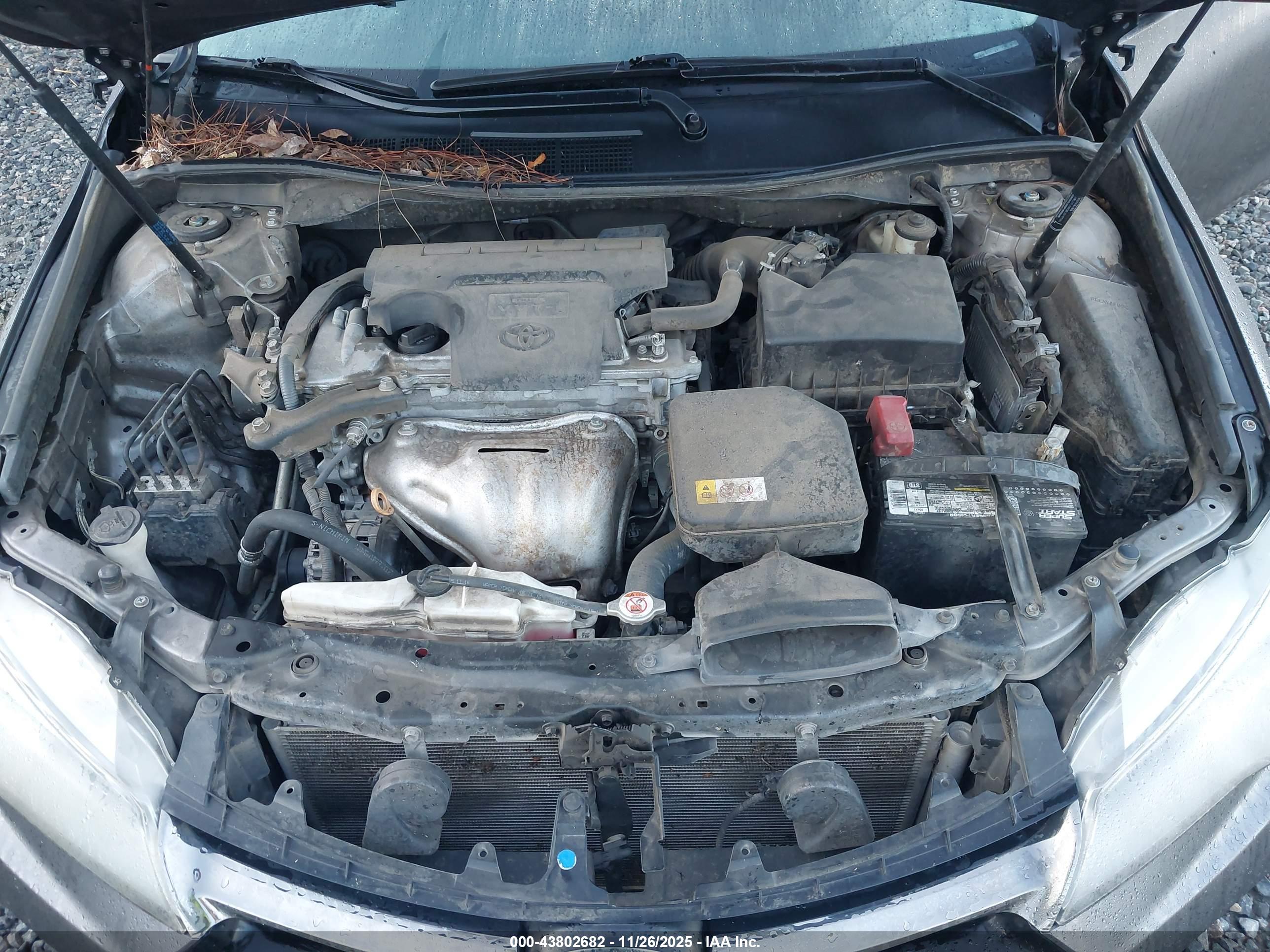 TOYOTA CAMRY image 10