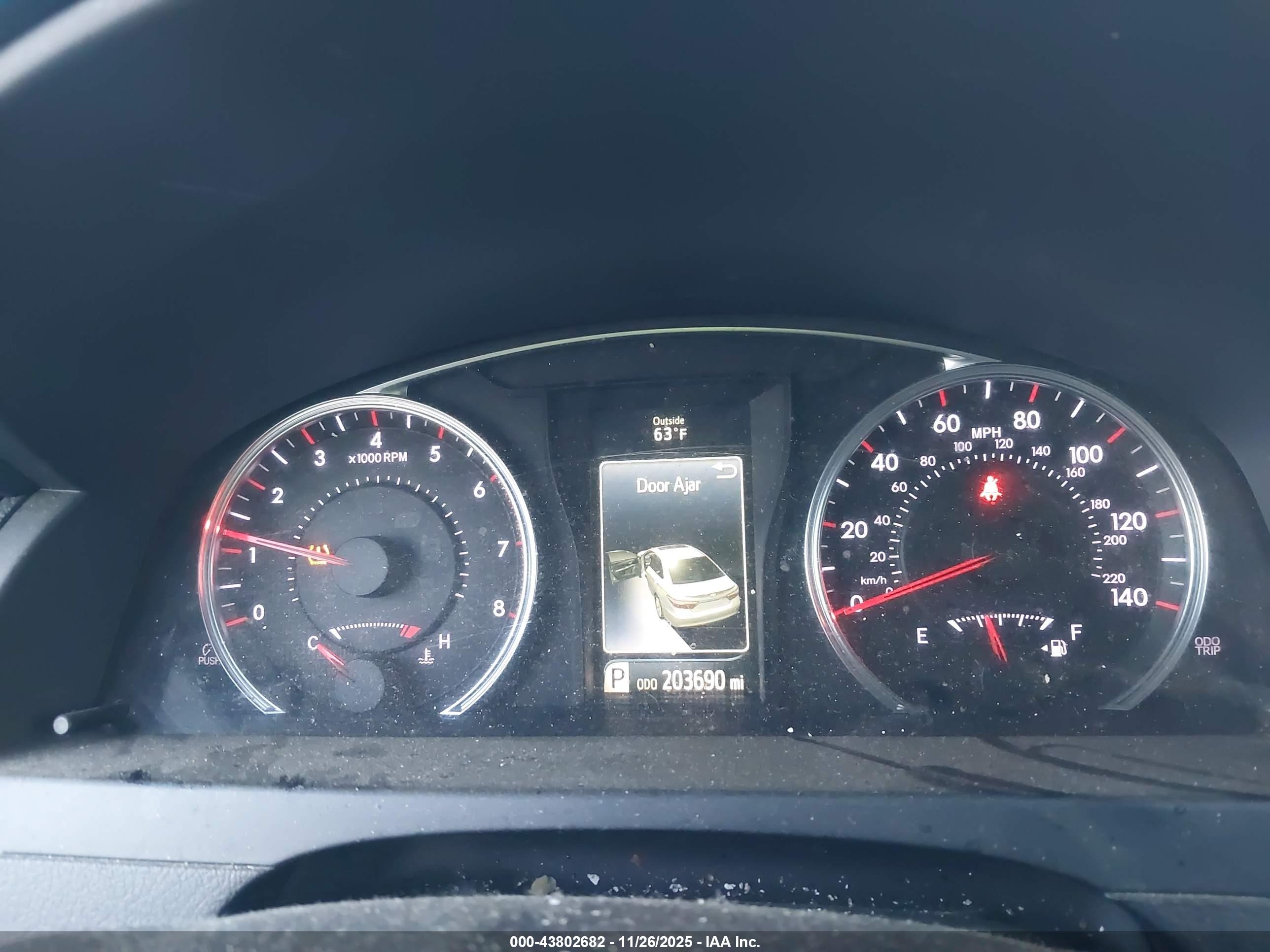 TOYOTA CAMRY image 7