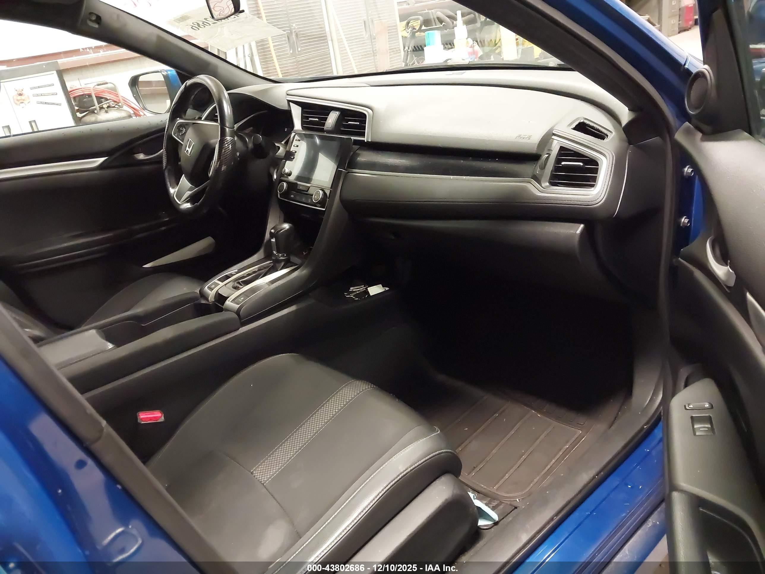 HONDA CIVIC image 5