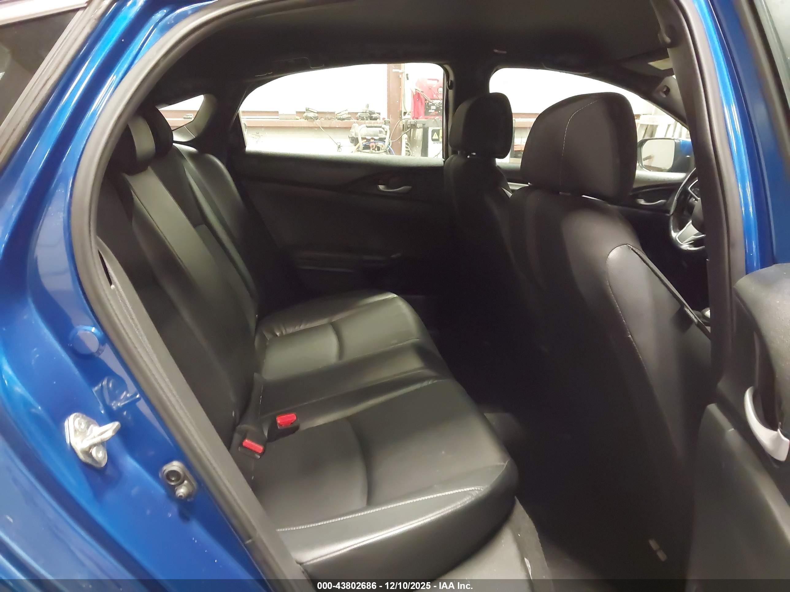 HONDA CIVIC image 8