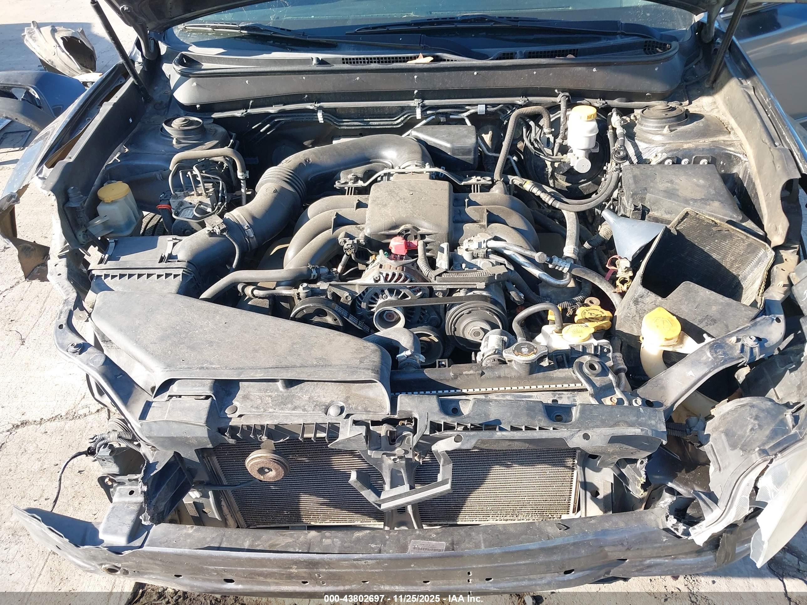 SUBARU OUTBACK image 10