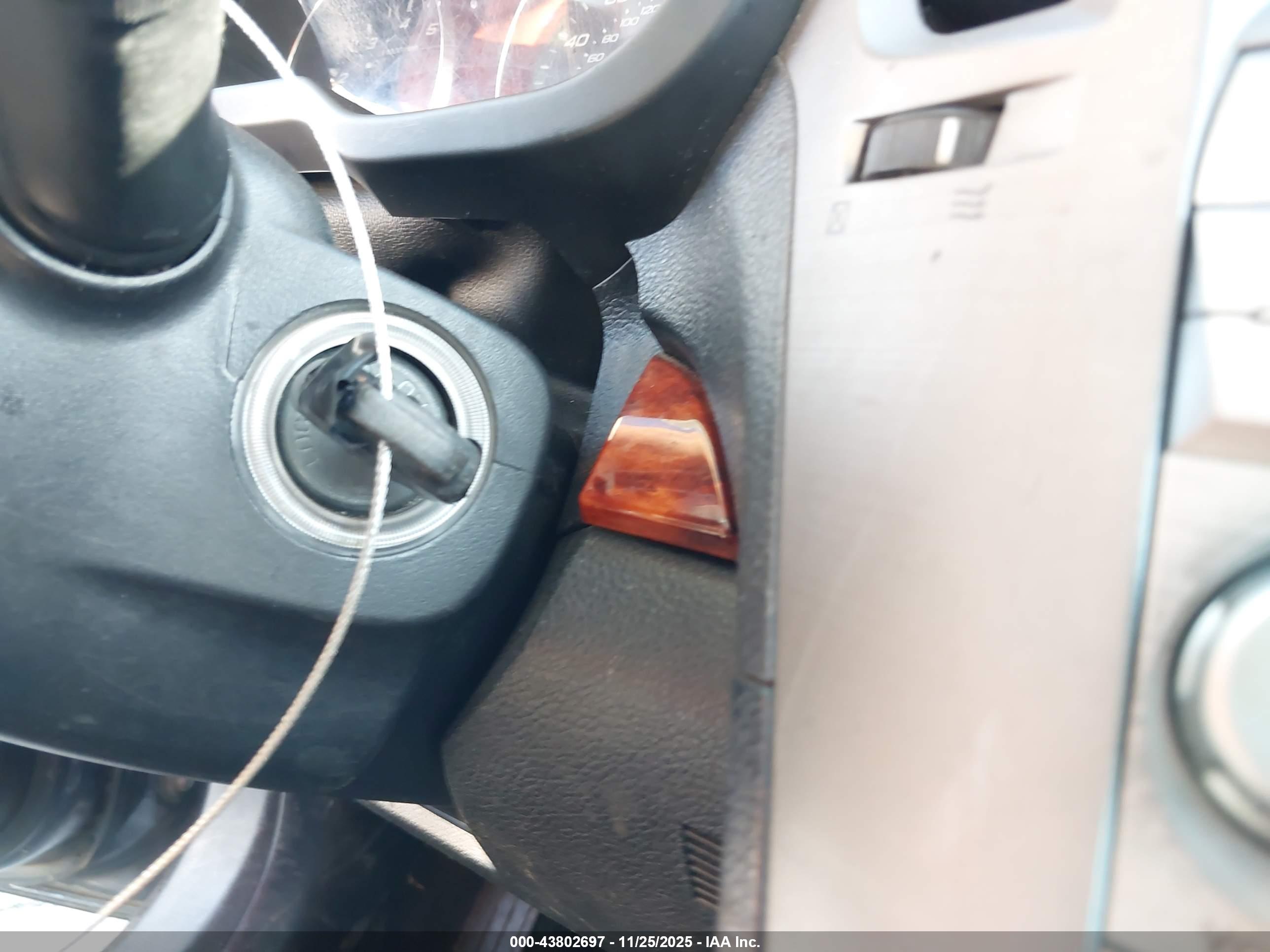 SUBARU OUTBACK image 11