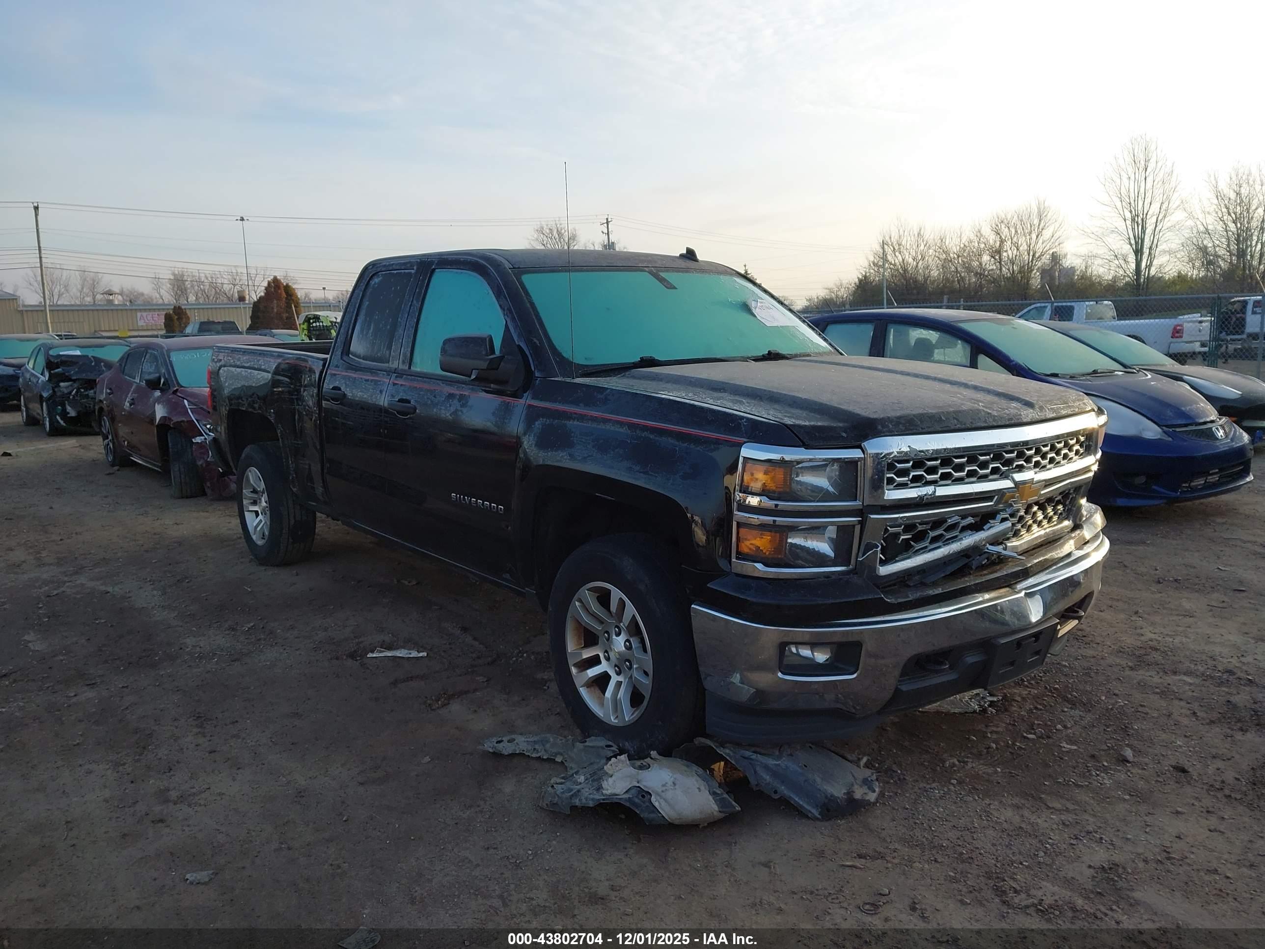 CHEVROLET SILVERADO image 6