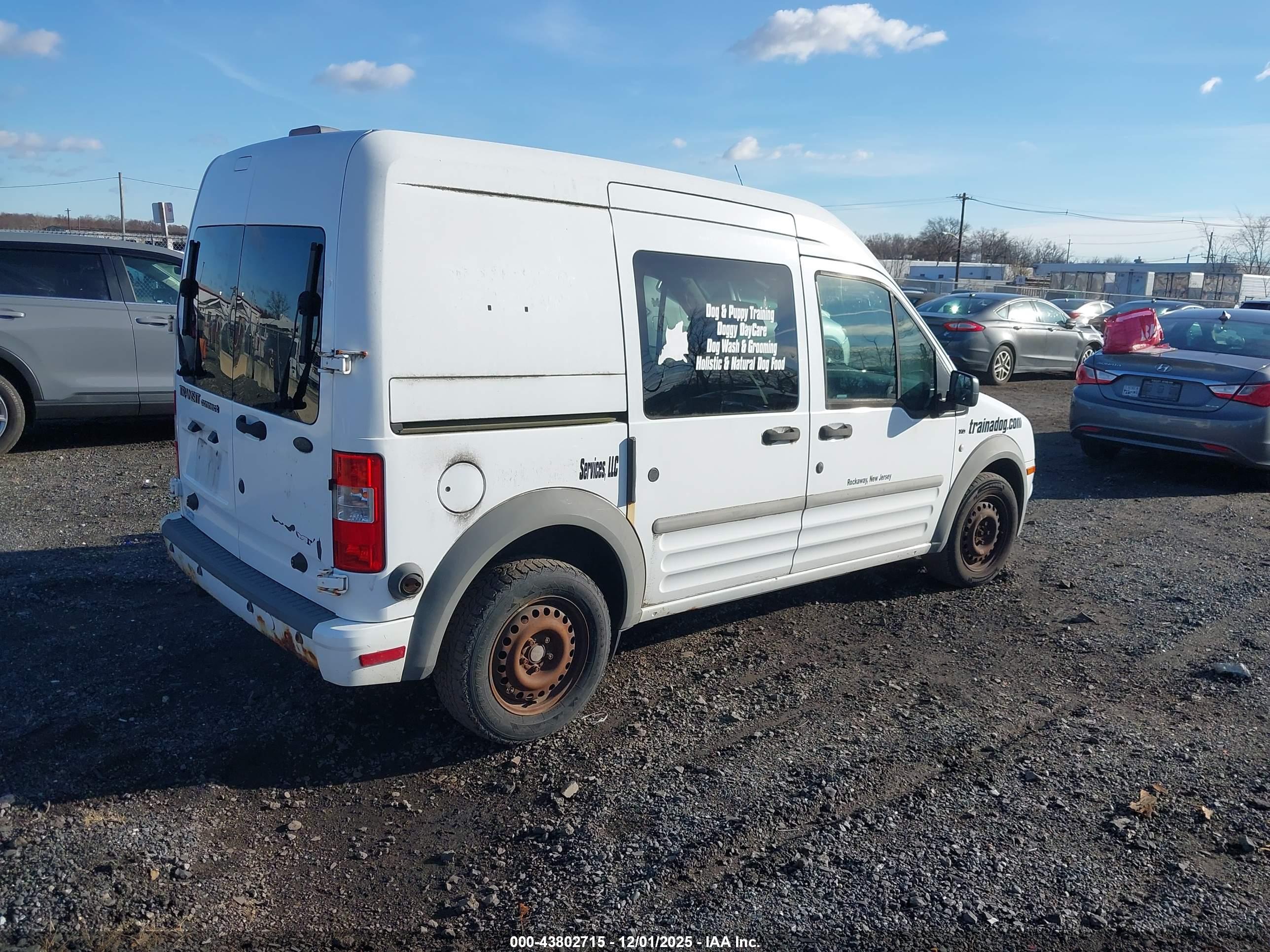 FORD TRANSIT image 4