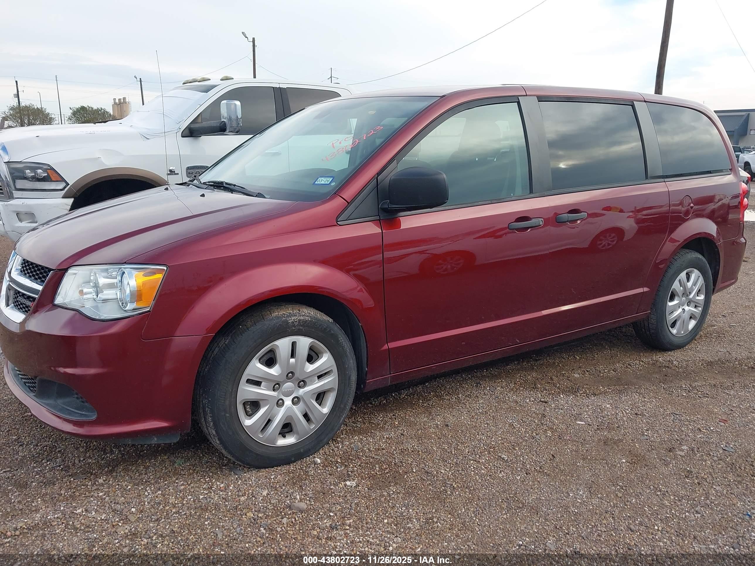 DODGE GRAND image 2
