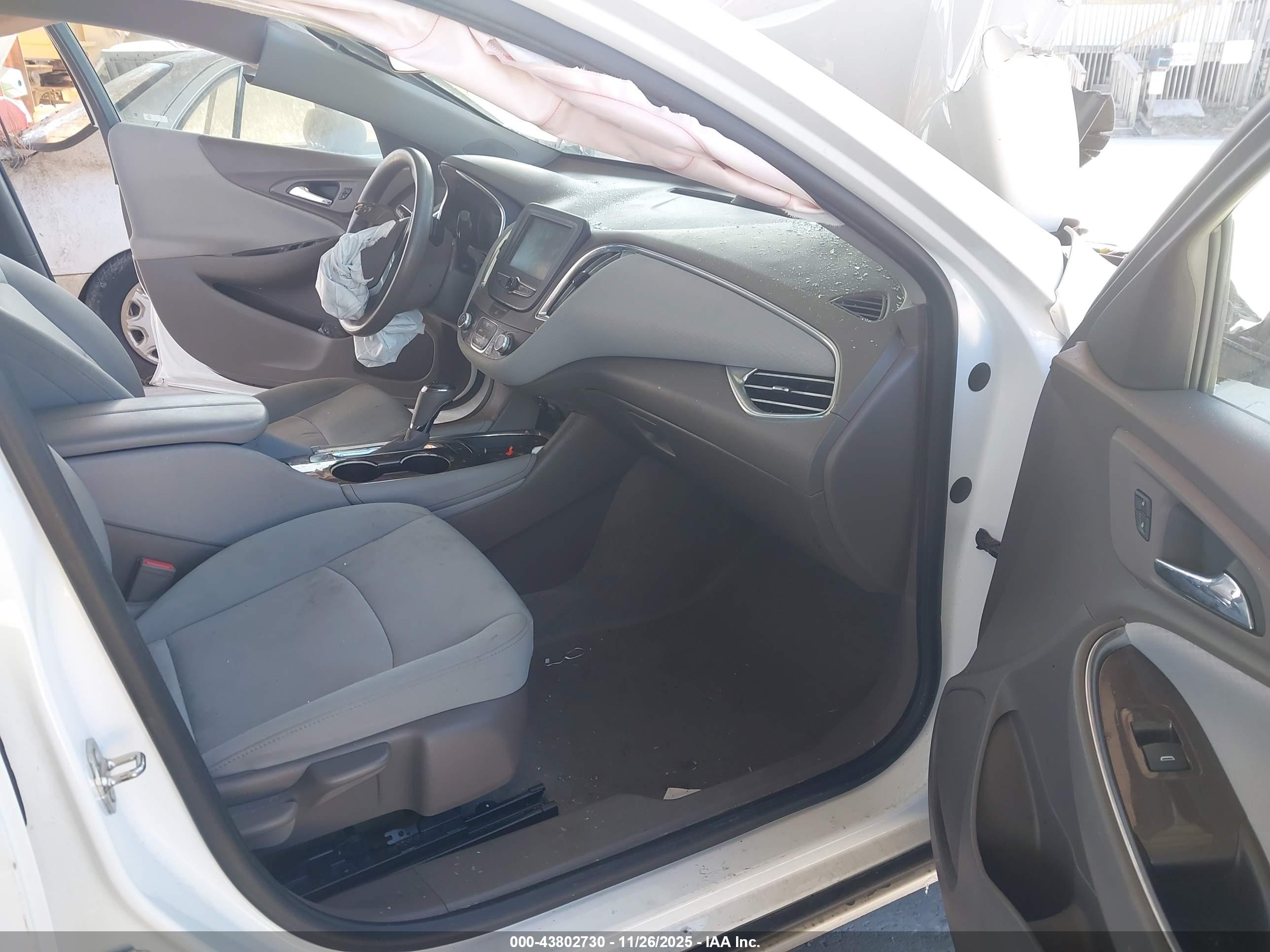 CHEVROLET MALIBU image 5