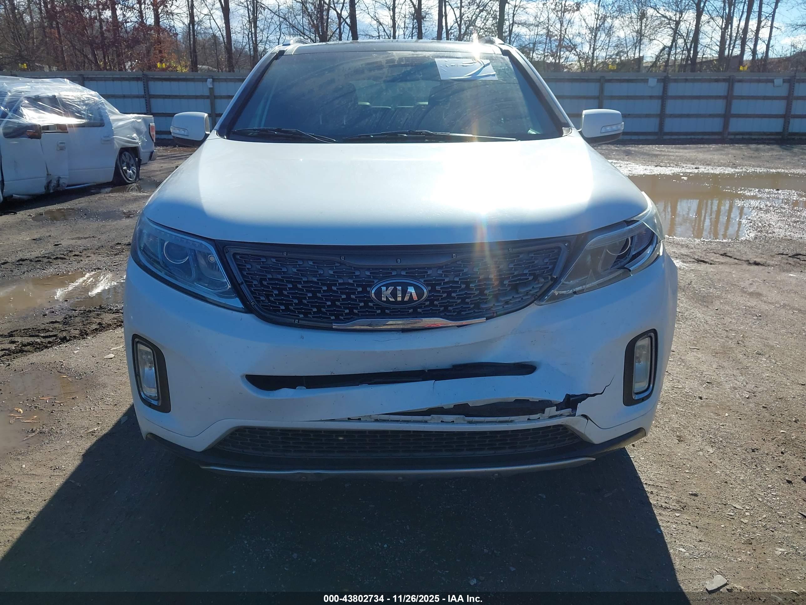 KIA SORENTO image 6