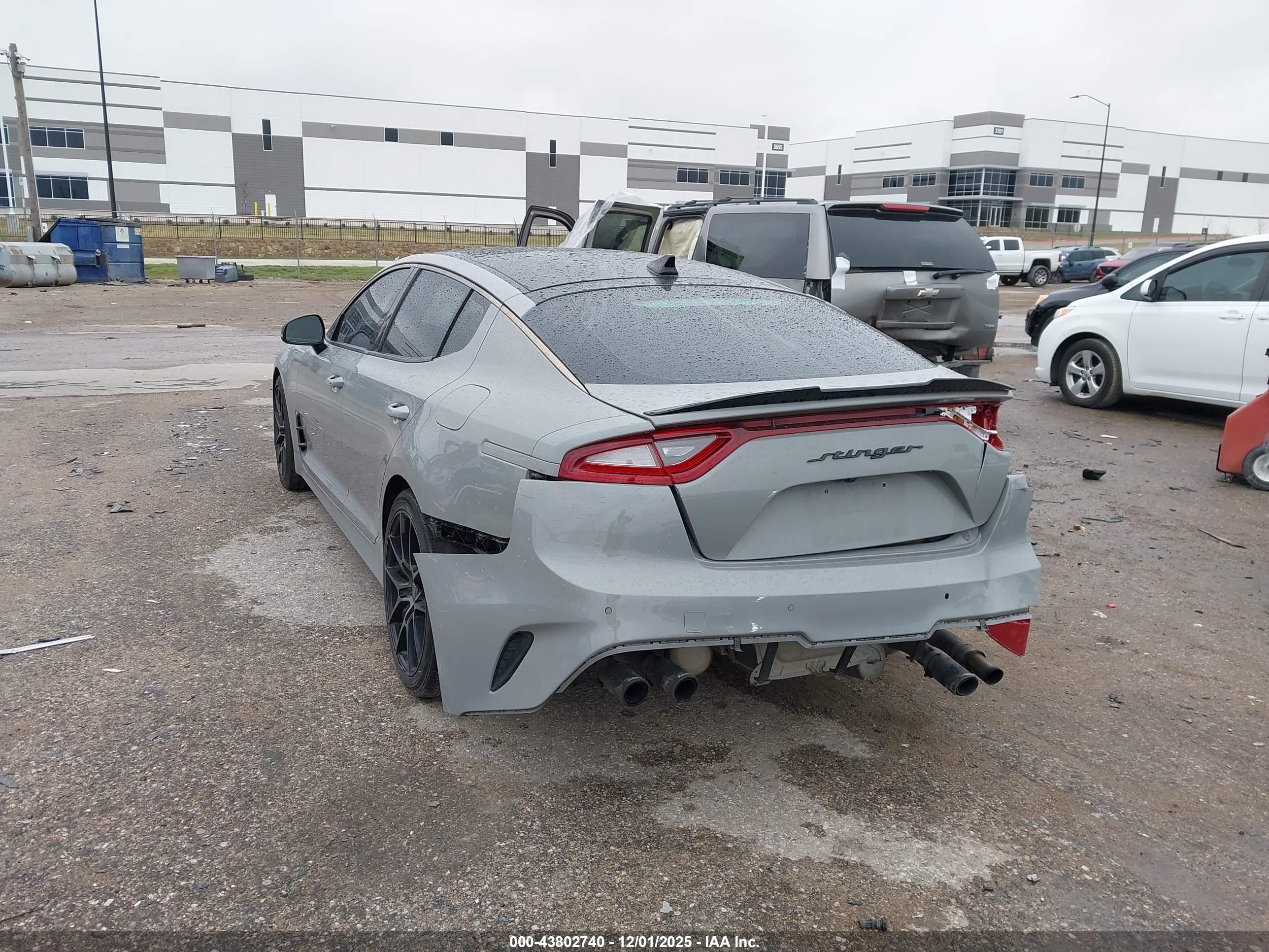 KIA STINGER image 3