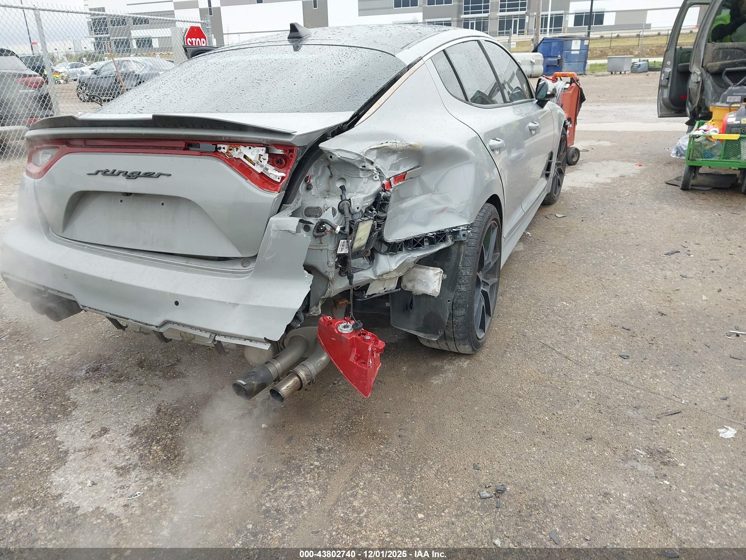KIA STINGER image 6