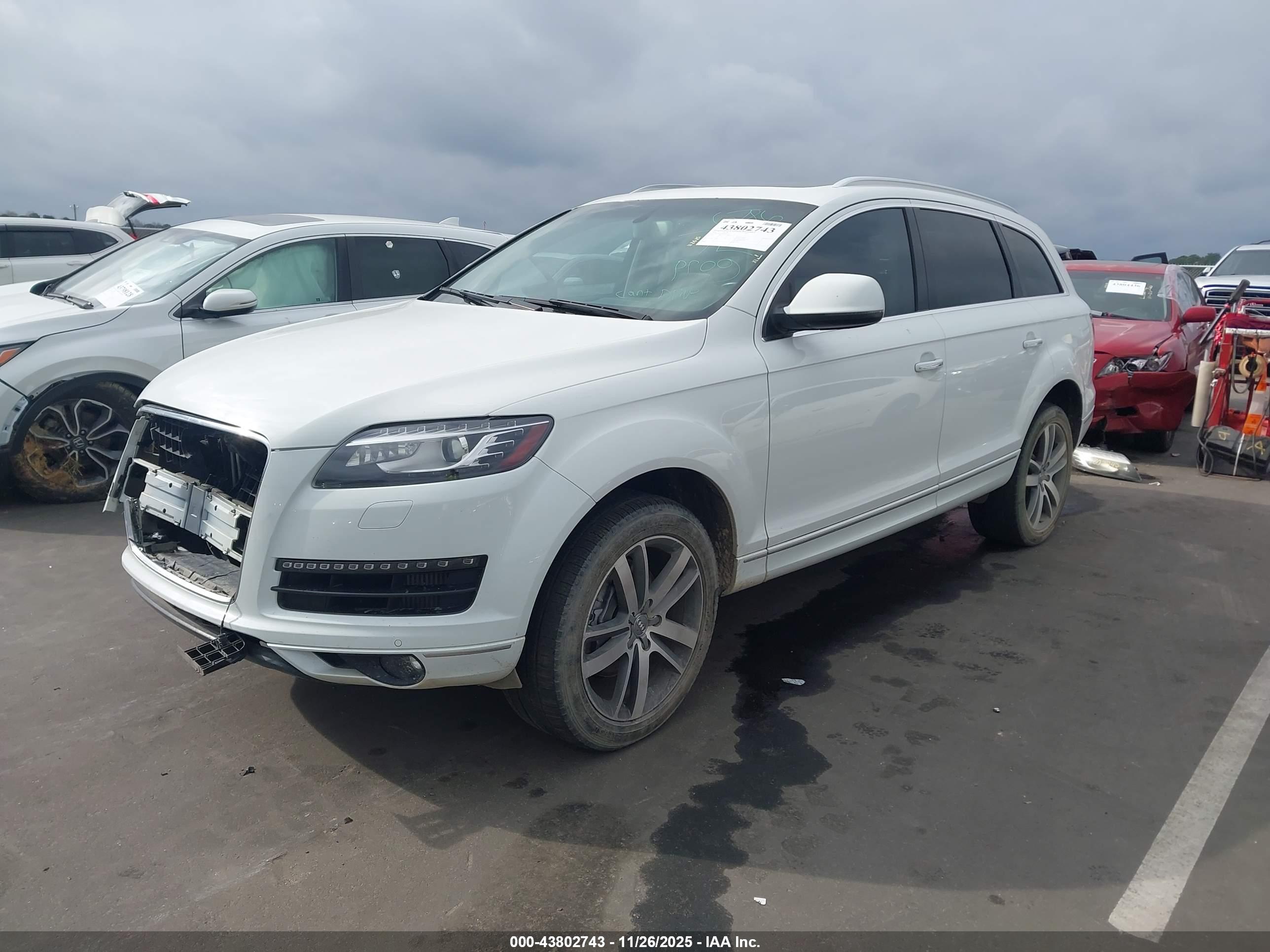 AUDI Q7 image 2