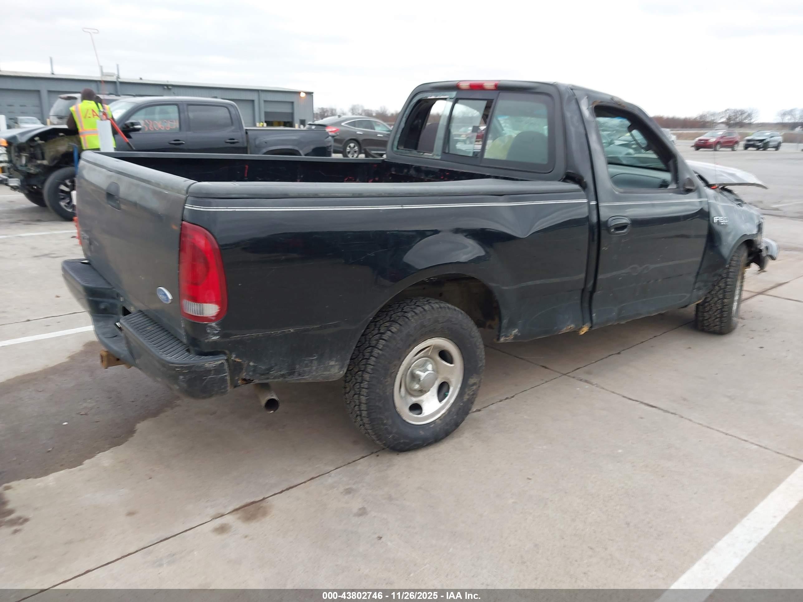 FORD F-150 image 4