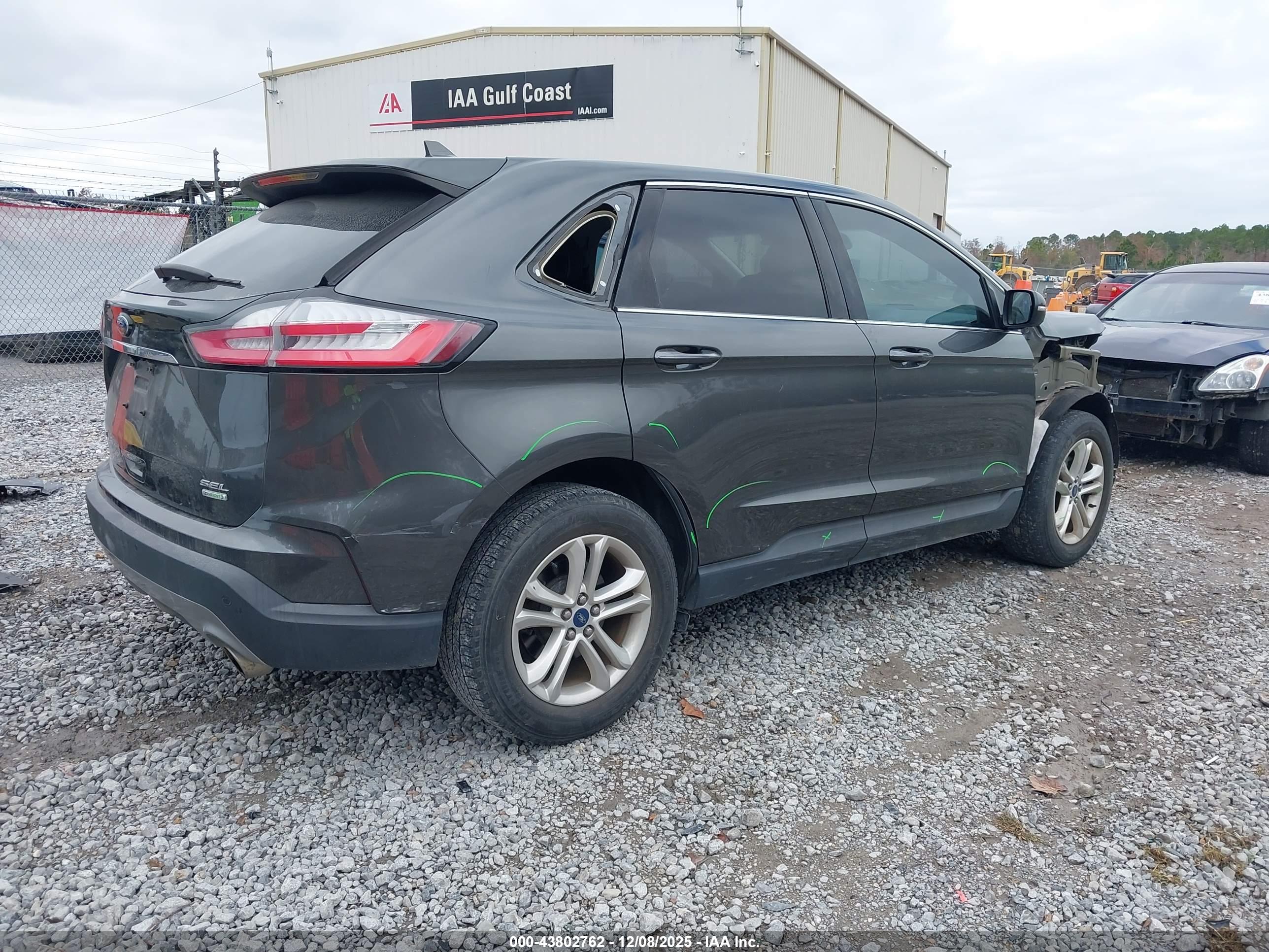 FORD EDGE image 4