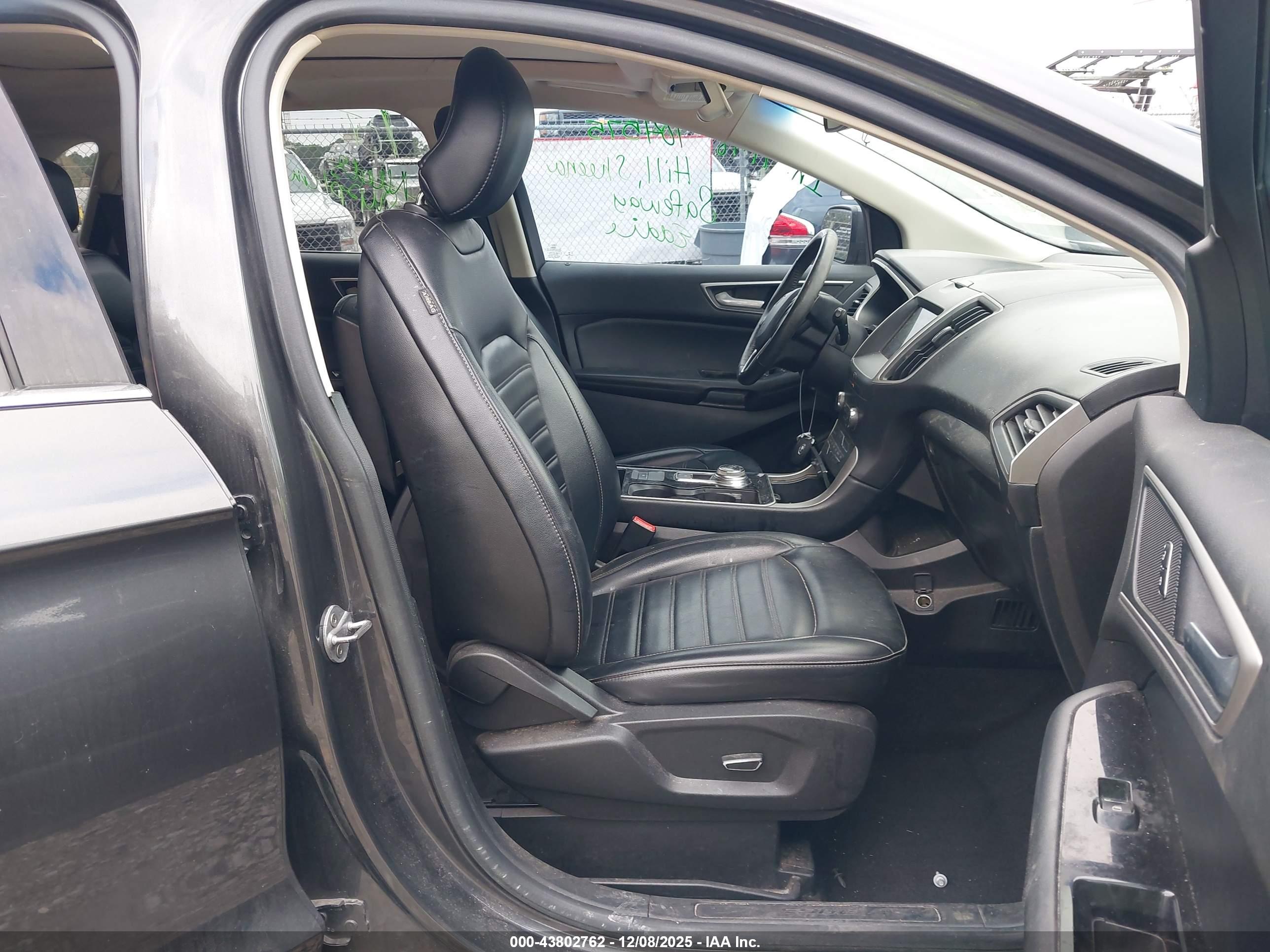 FORD EDGE image 5