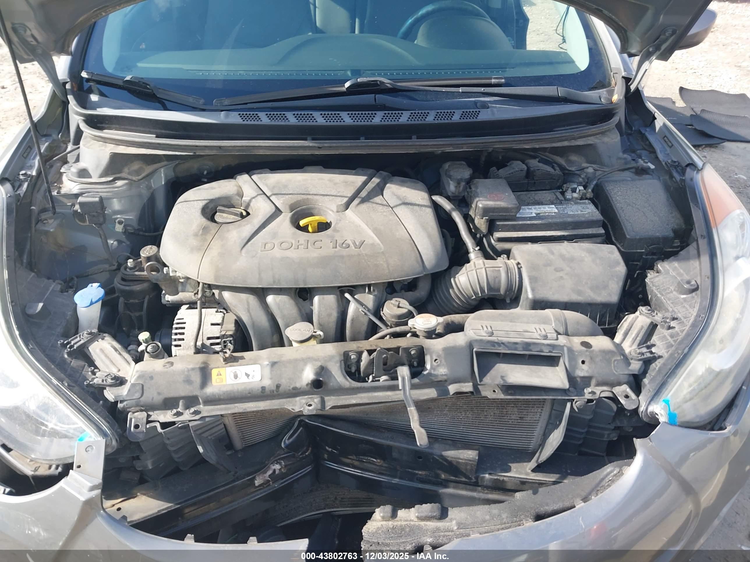 HYUNDAI ELANTRA image 10