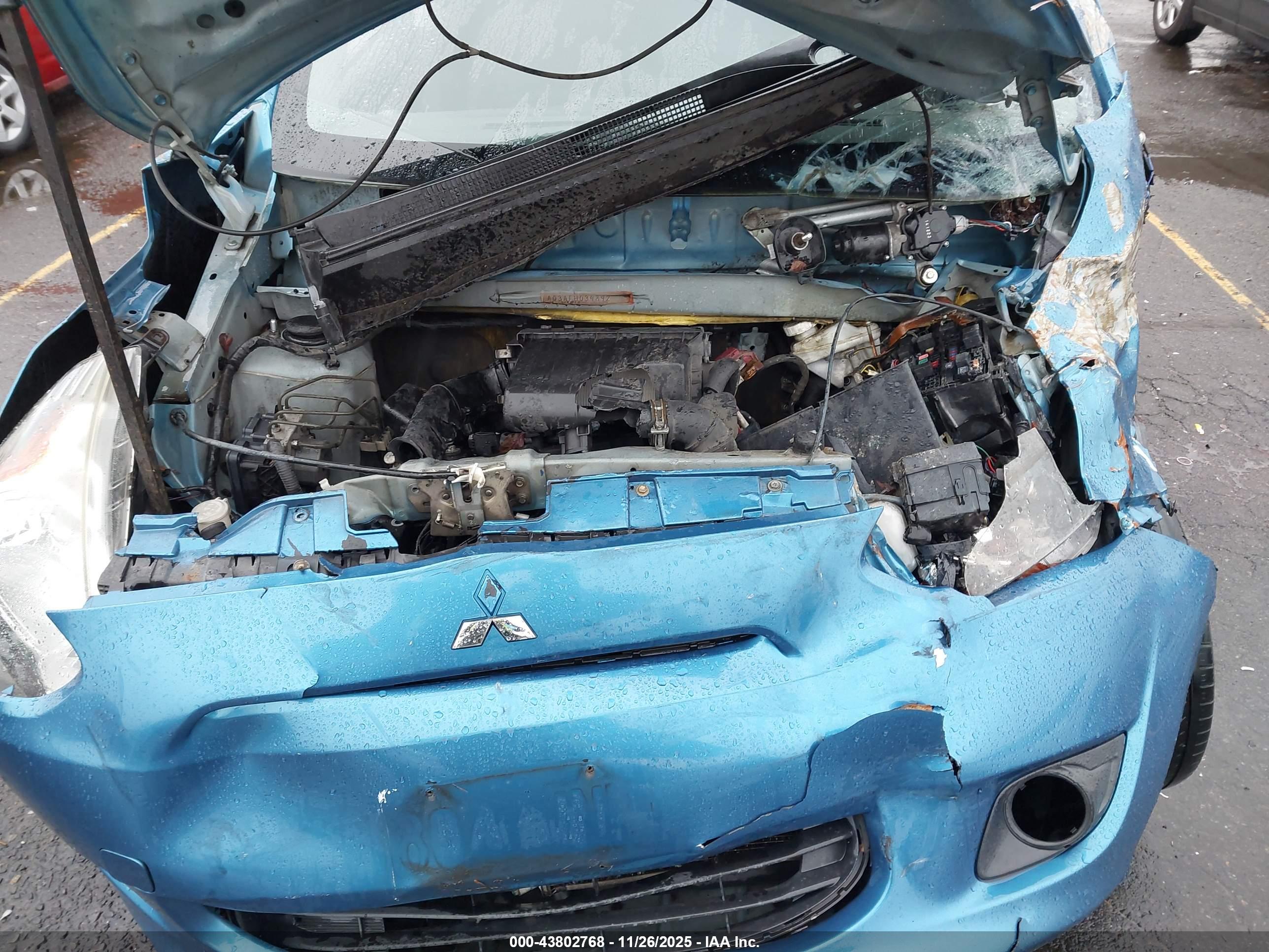 MITSUBISHI MIRAGE image 10