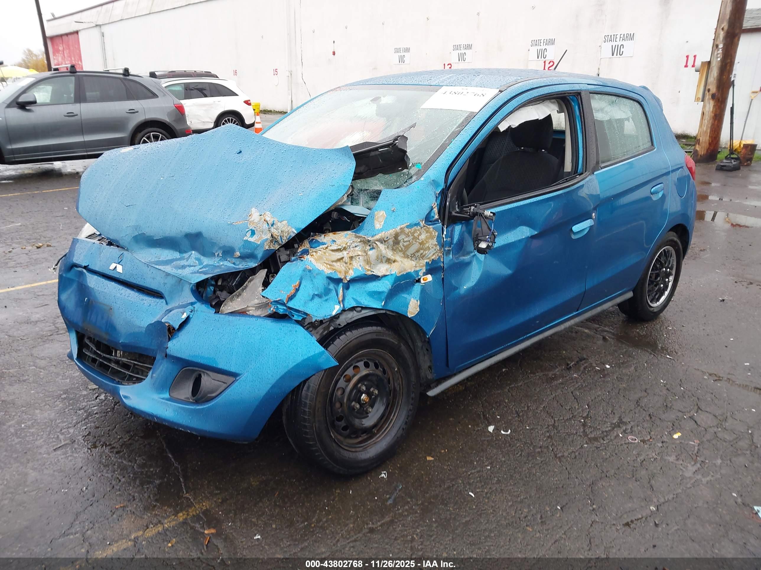 MITSUBISHI MIRAGE image 2