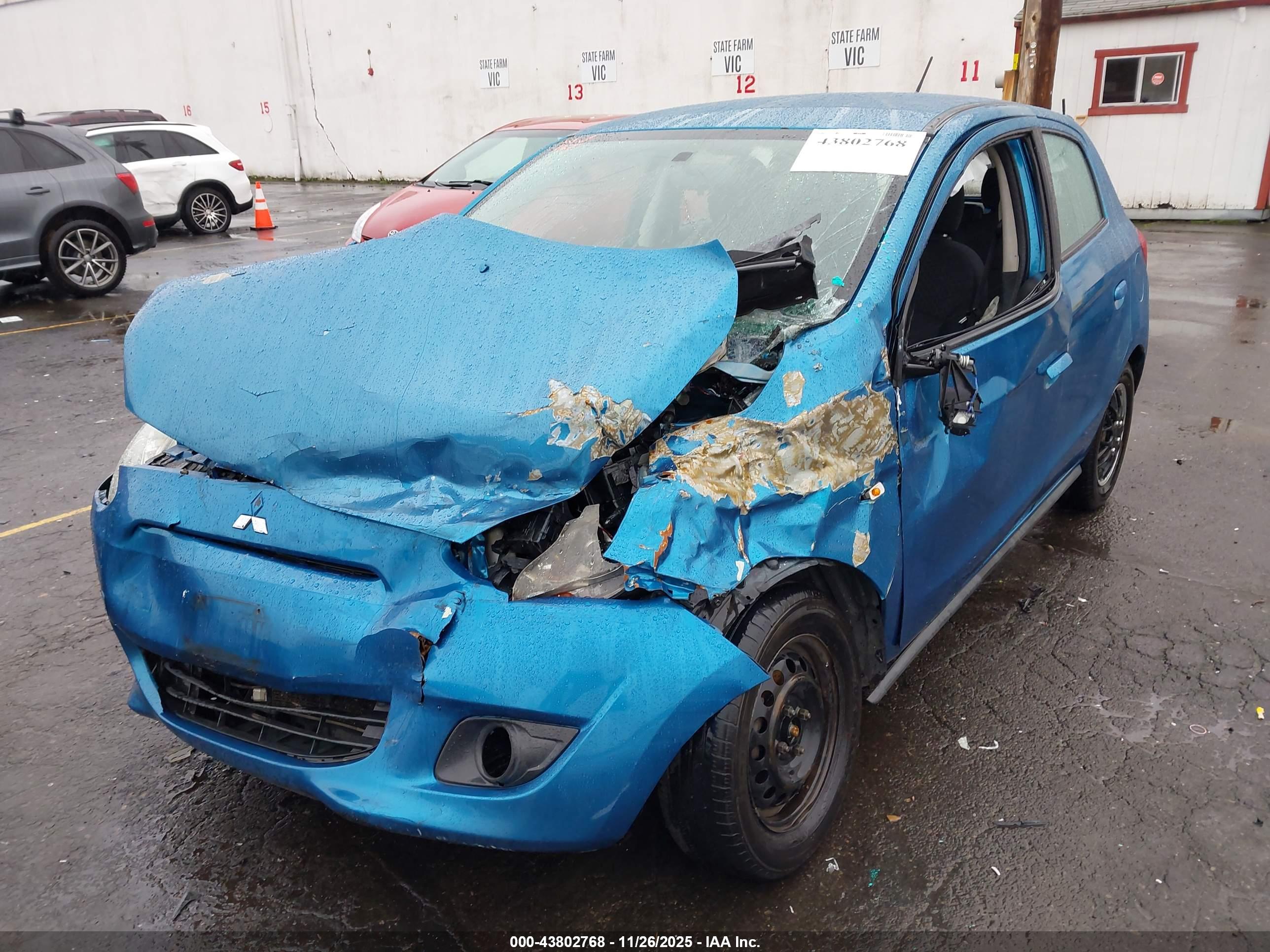MITSUBISHI MIRAGE image 6