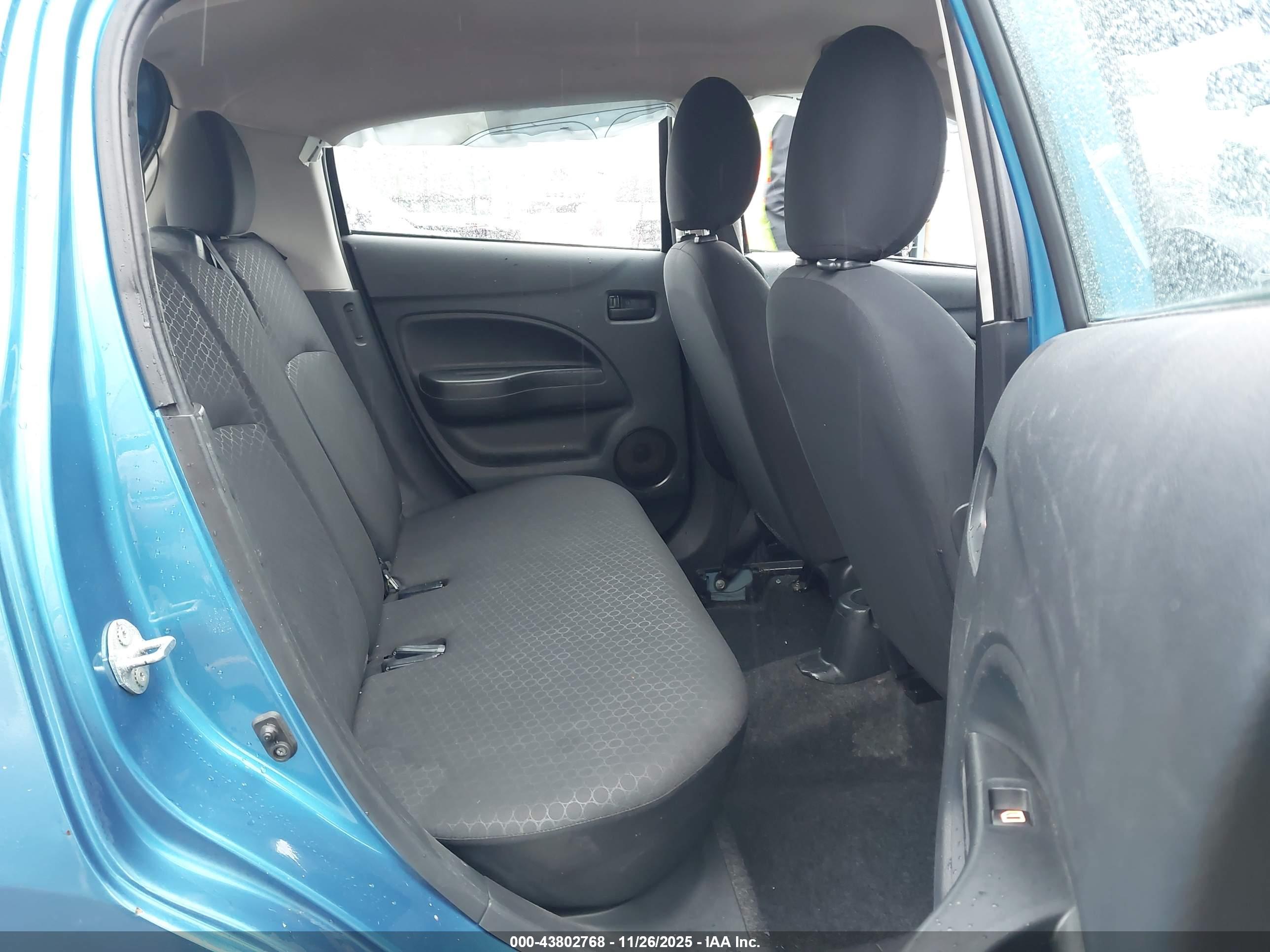 MITSUBISHI MIRAGE image 8