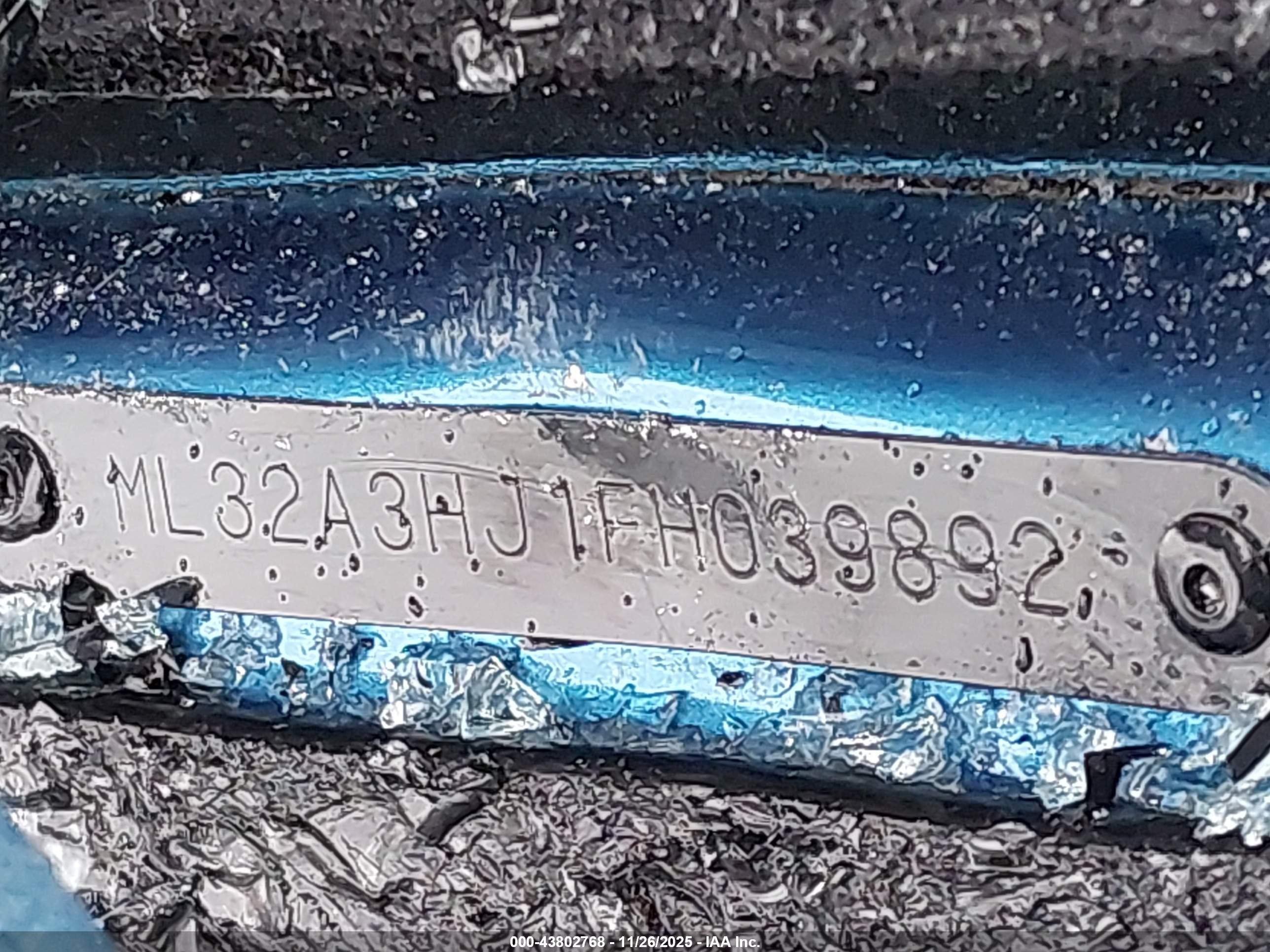 MITSUBISHI MIRAGE image 9