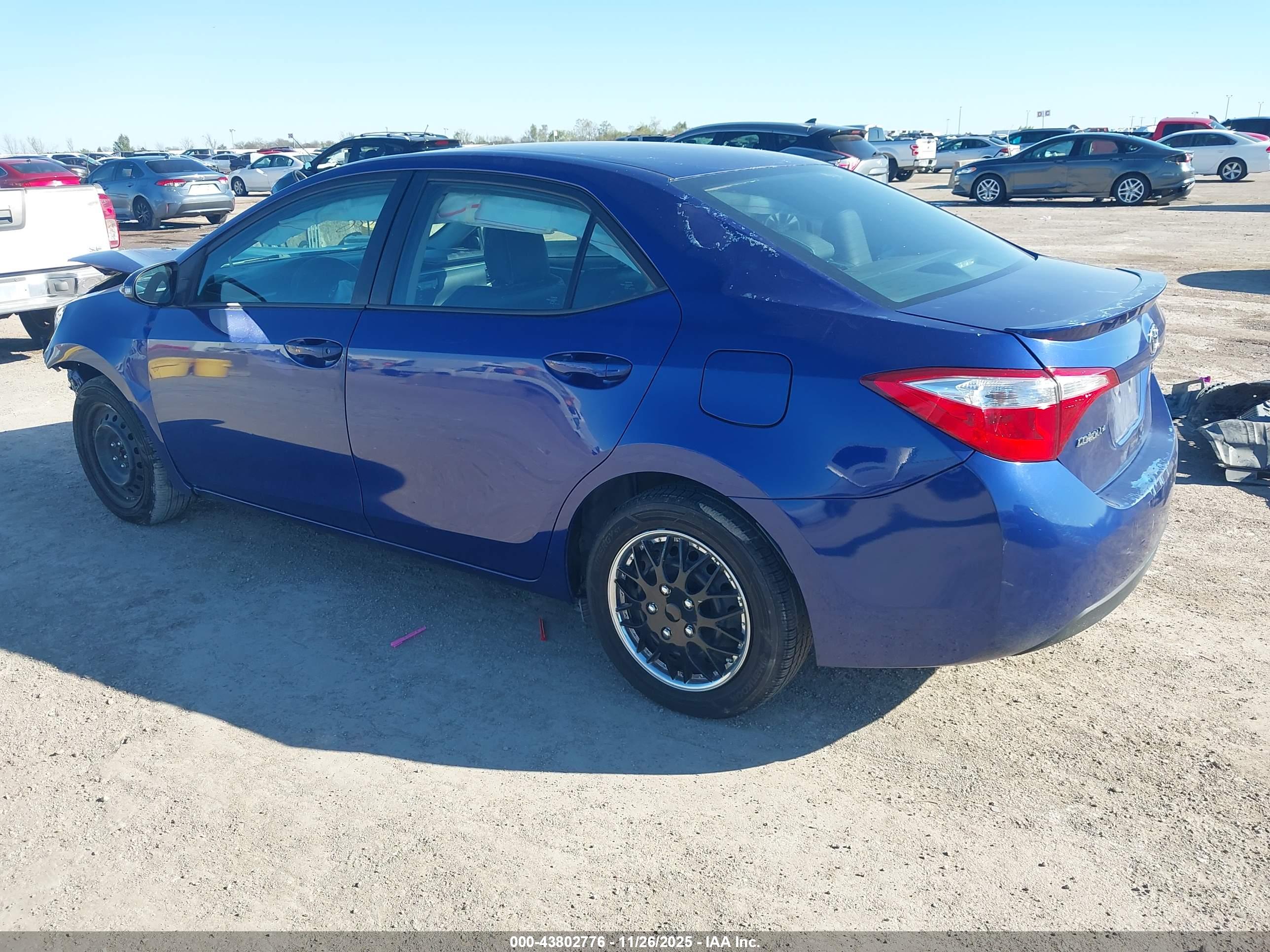 TOYOTA COROLLA image 3