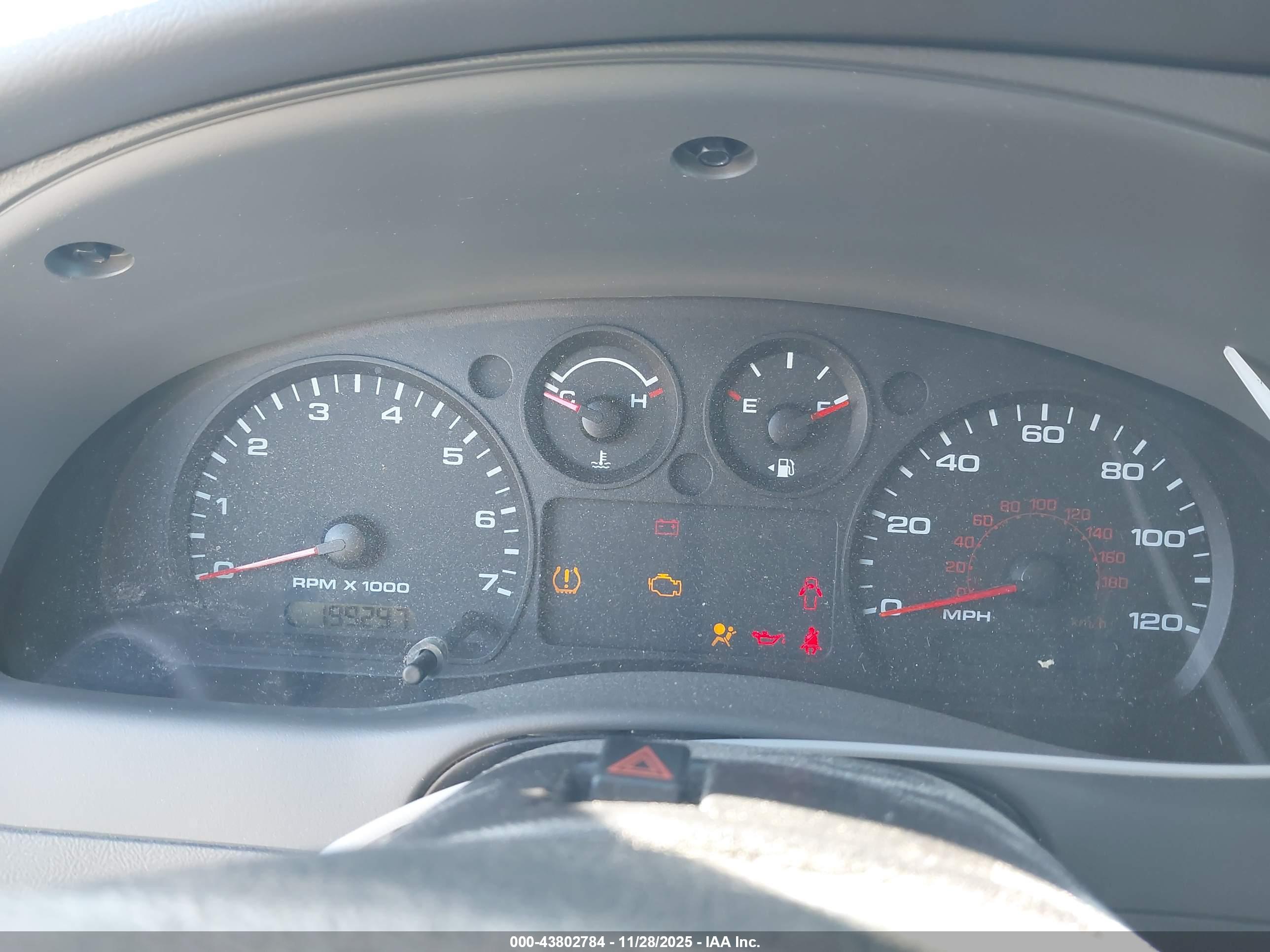 FORD RANGER image 7