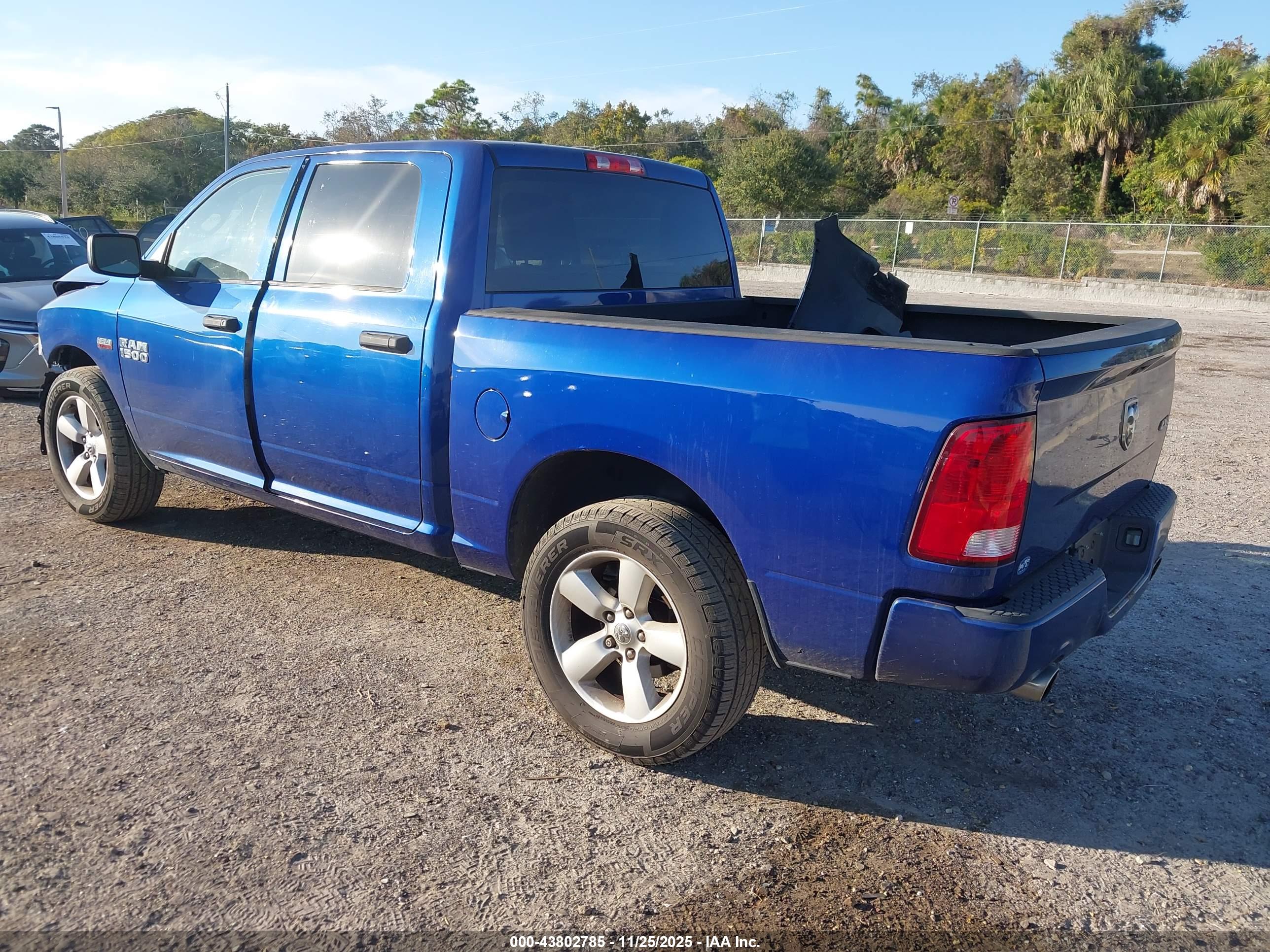 RAM 1500 image 3