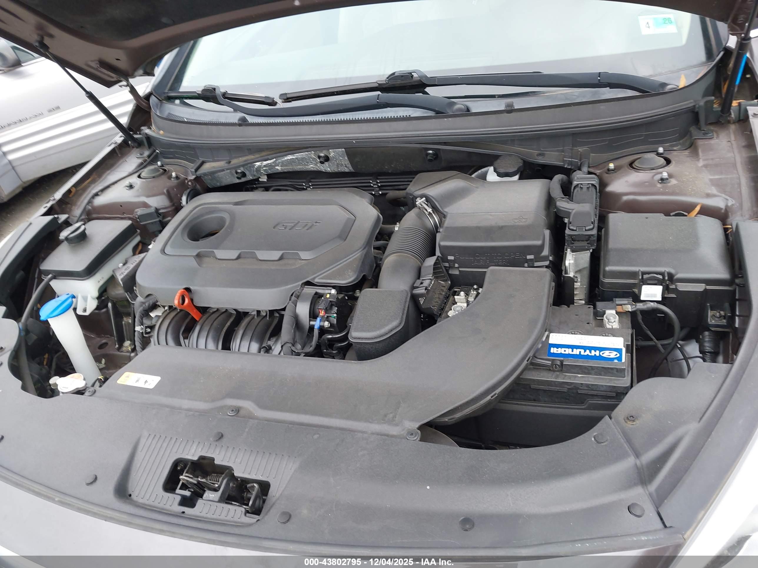 HYUNDAI SONATA image 10