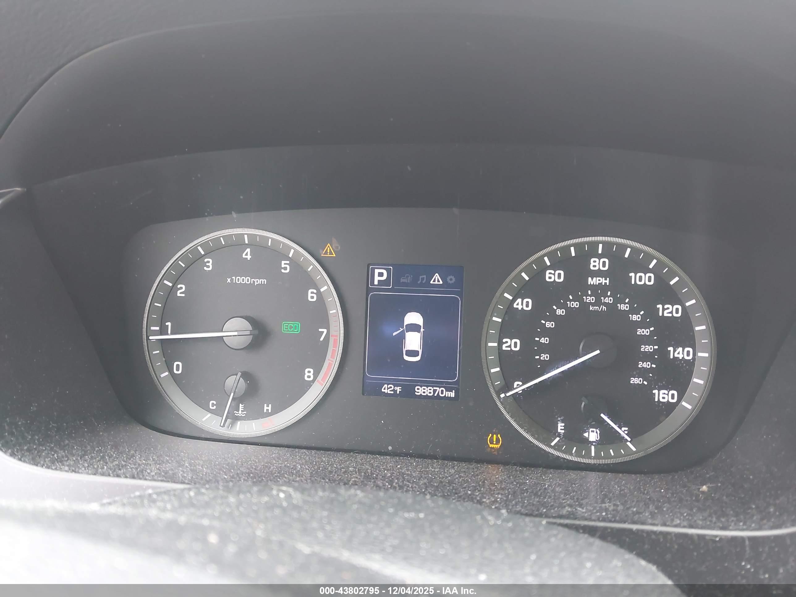HYUNDAI SONATA image 7